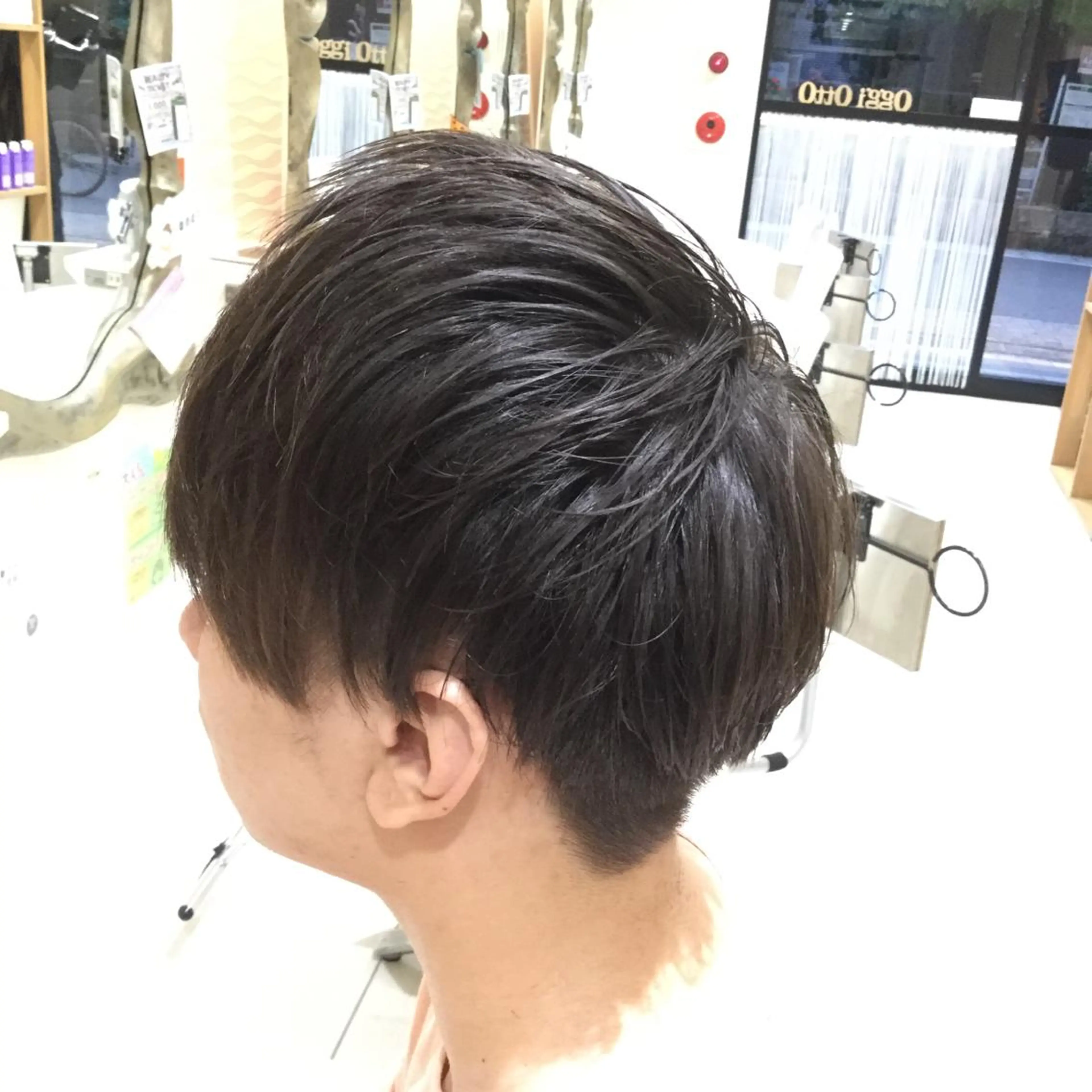 ショート メンズ カット 松吉 純平のヘアスタイル