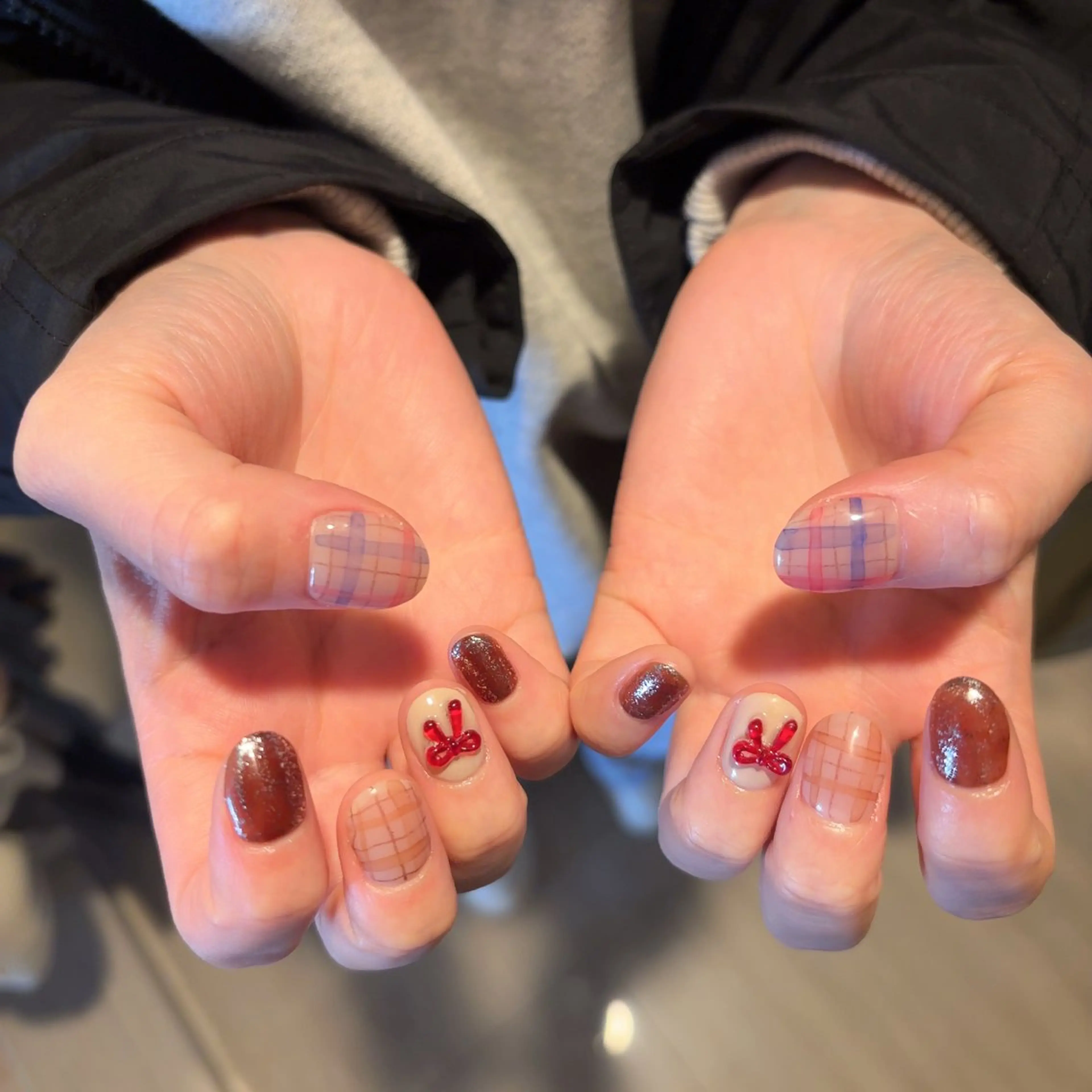 ネイル ニュアンスネイル 徳山 里美のネイルデザイン