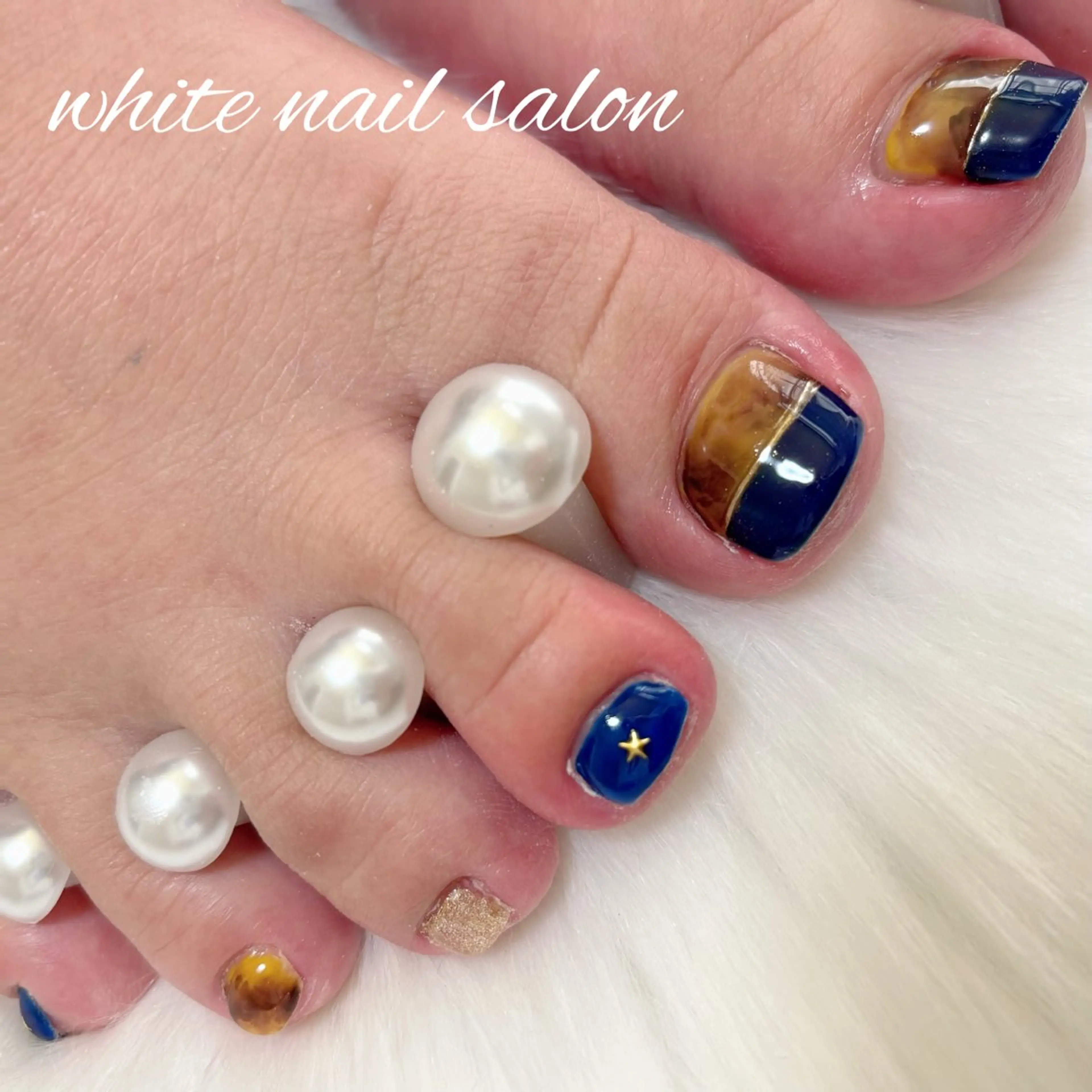 ネイル フットネイル フットネイル white nail salonのネイルデザイン