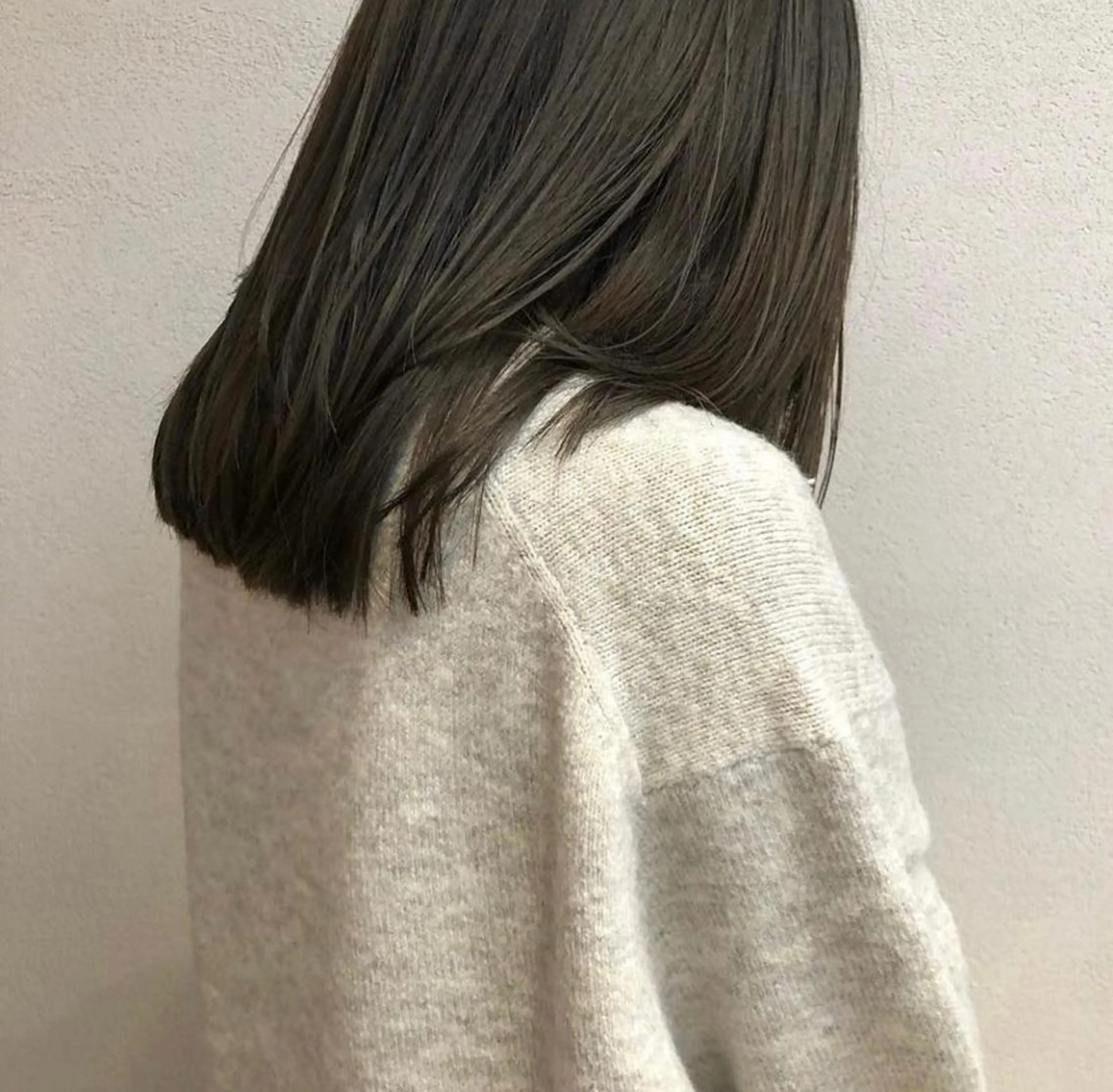 セミロング カラー フクシママユ / 柔らかカラーのヘアスタイル