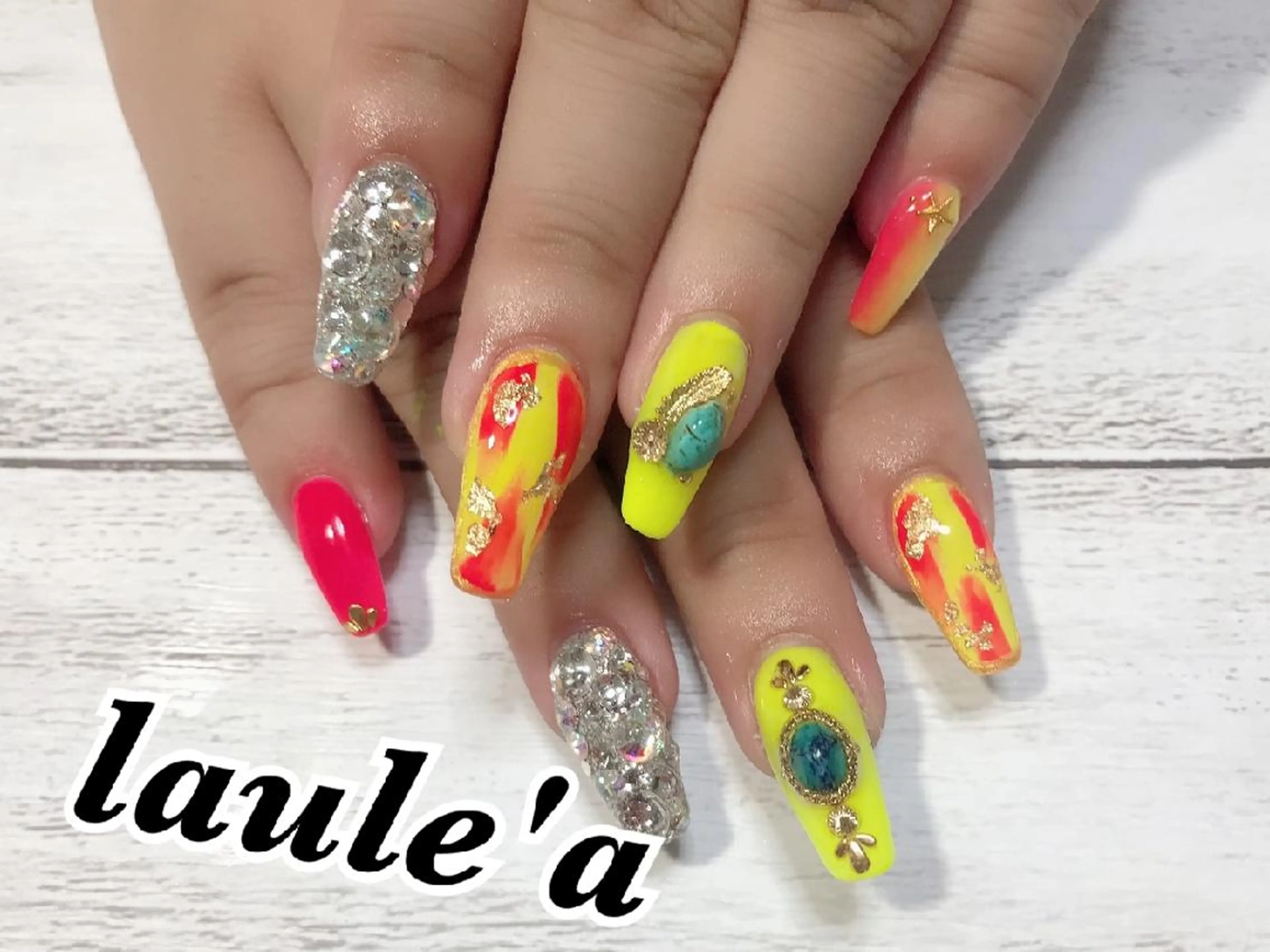 ネイル ハンドネイル Rグループ felizのネイルデザイン