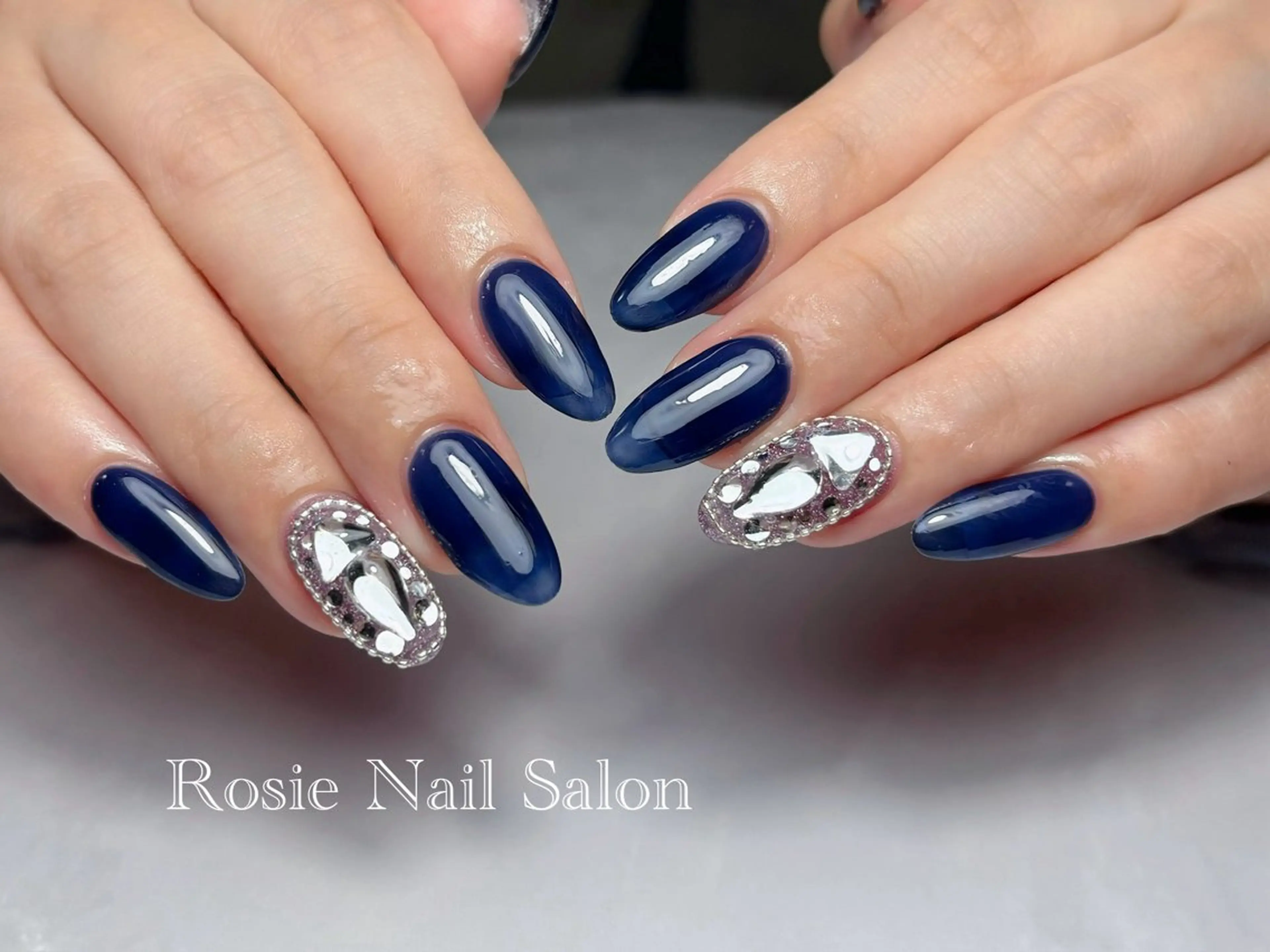 ネイル ハンドネイル Rosie Nail サロン南越谷のネイルデザイン