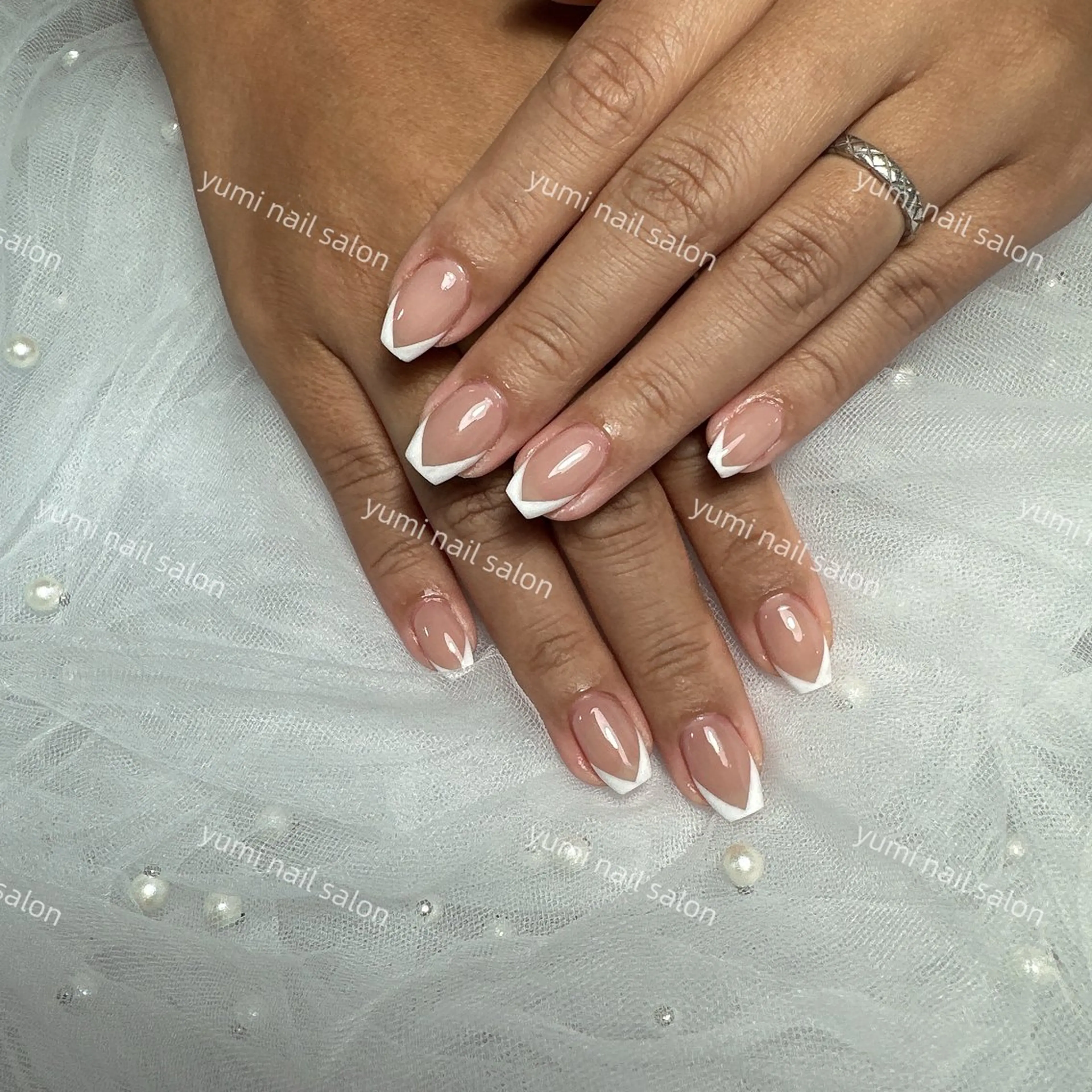ネイル Yumi ジェル& チップ長さだしのネイルデザイン