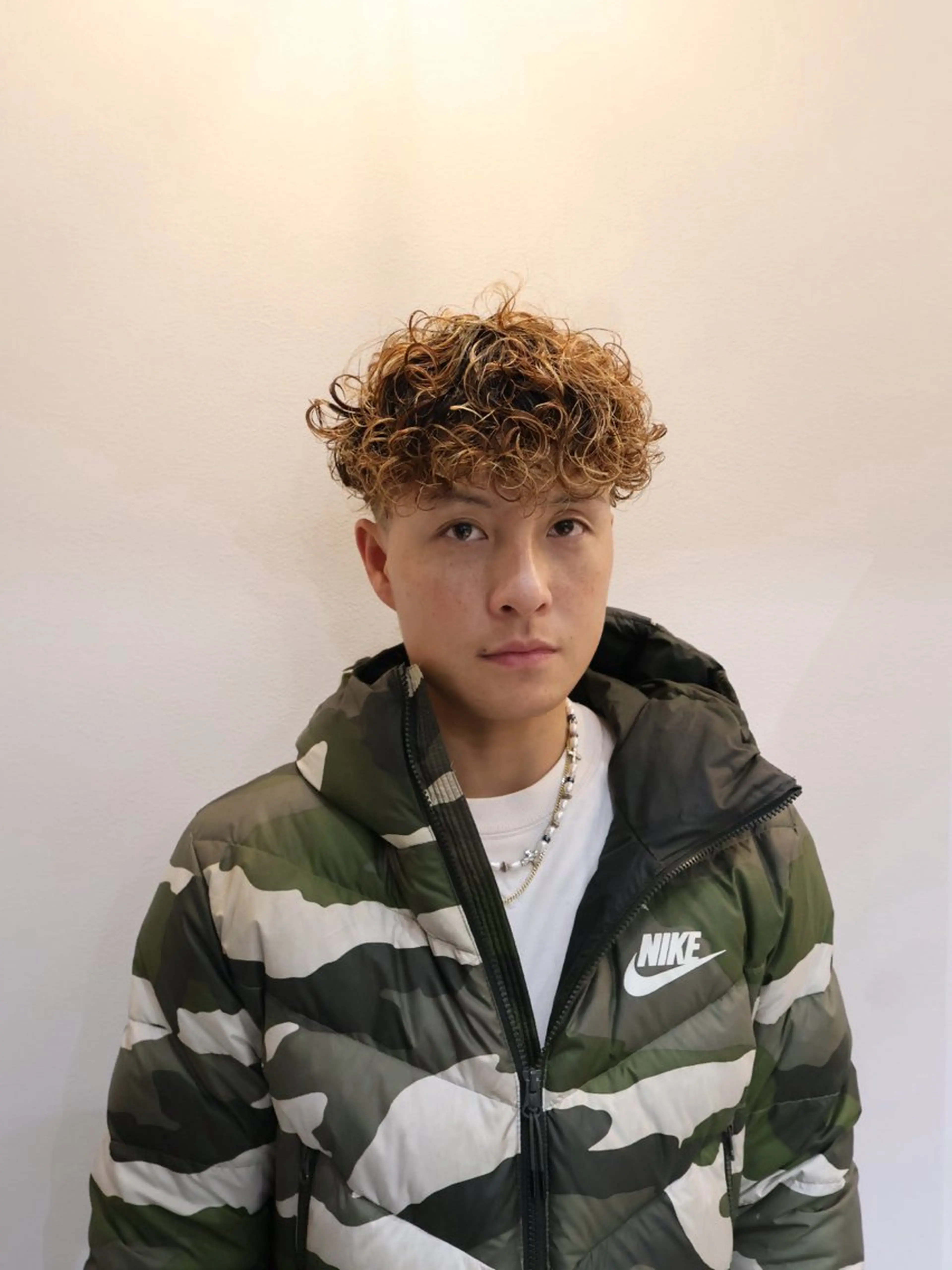 ショート 川副史晶/シャドウ 波巻き/メンズパーマのヘアスタイル