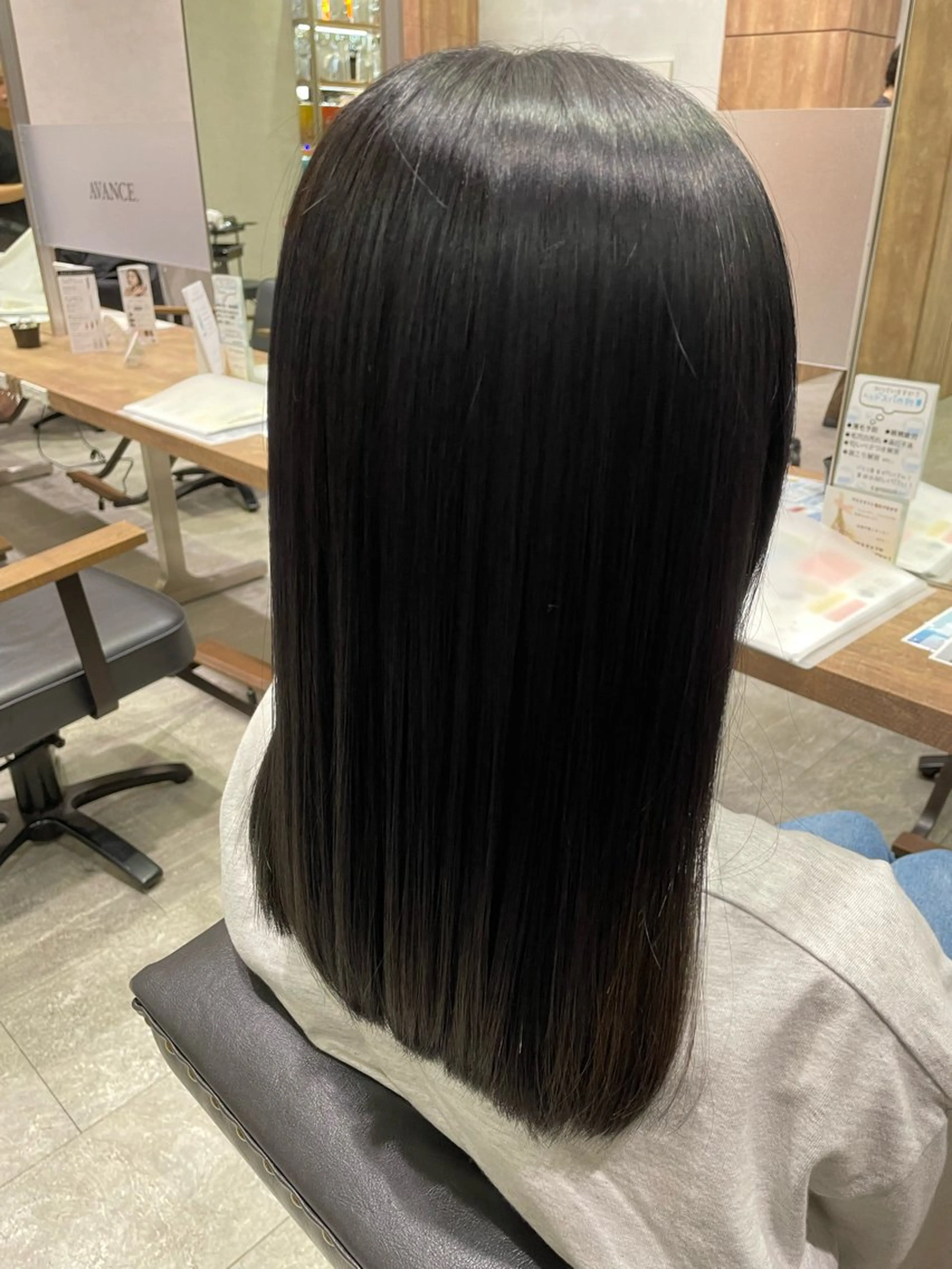 セミロング カット ヘアカラー AVANCE.セブンパーク天美松原店所属・髪質改善/レイヤー ✨平沼佑麻✨のヘアスタイル
