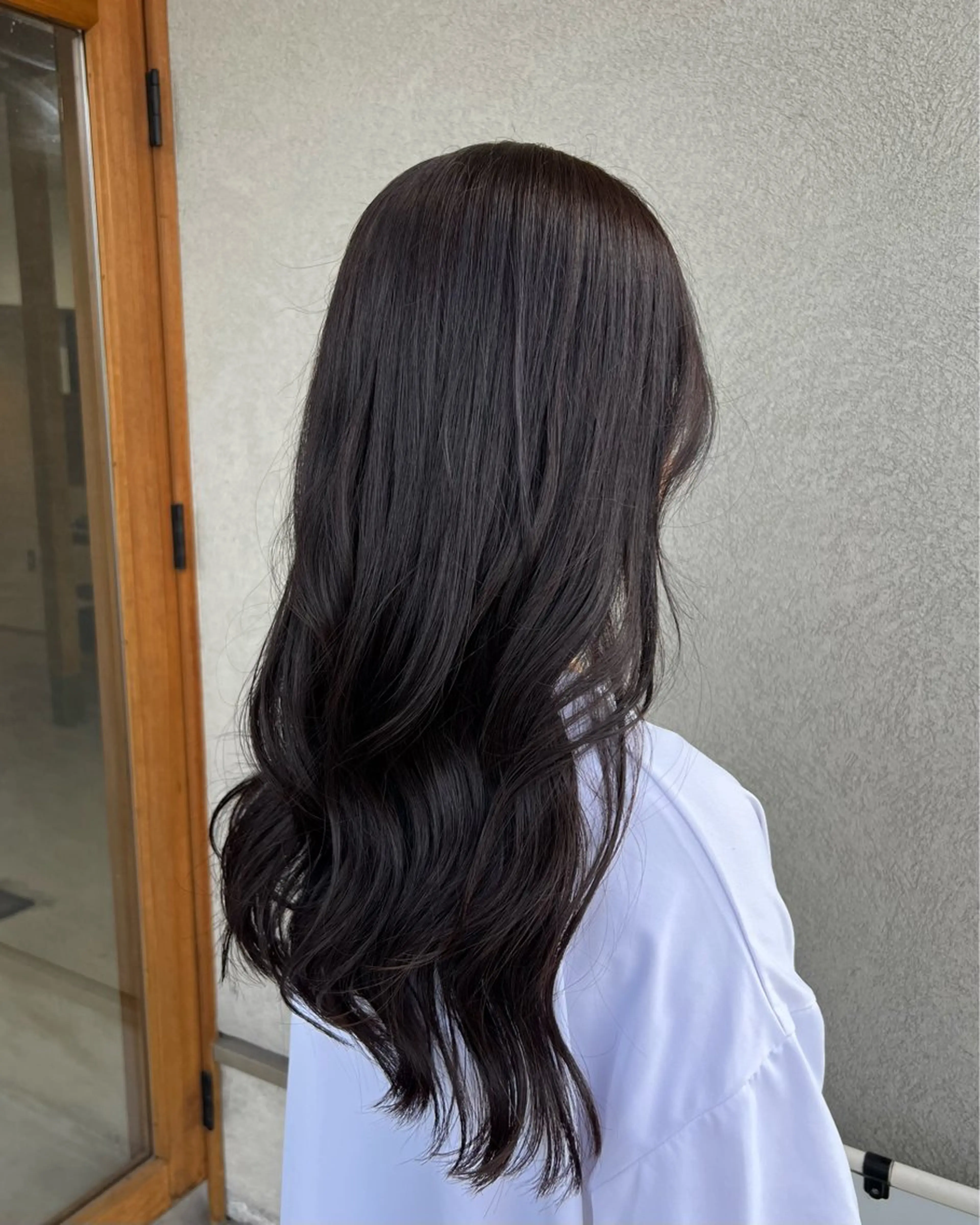 ロング カラー ブラウンカラー ダークブラウン 浅岡 みちるのヘアスタイル