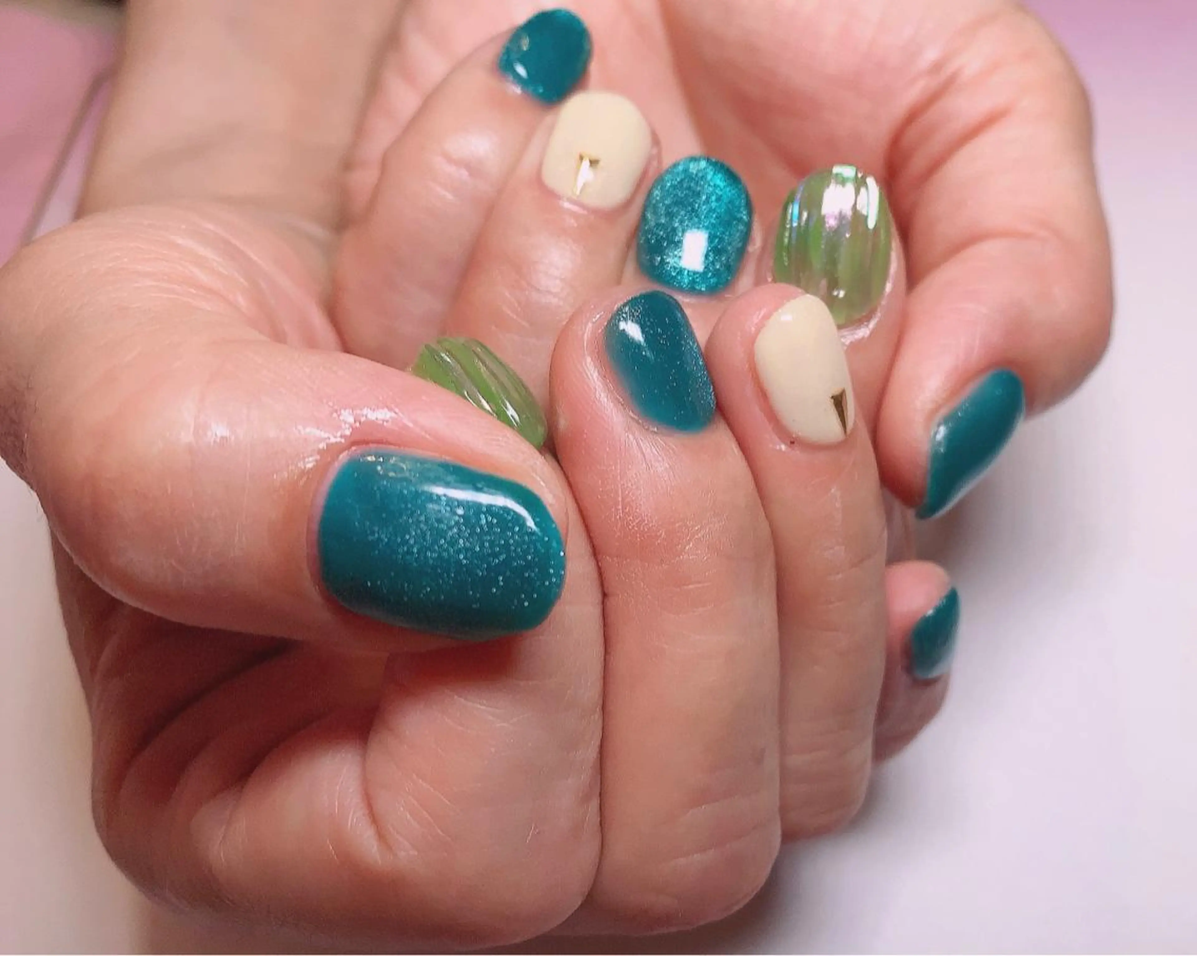 ネイル miu miu大塚店所属・miu miuのネイルデザイン