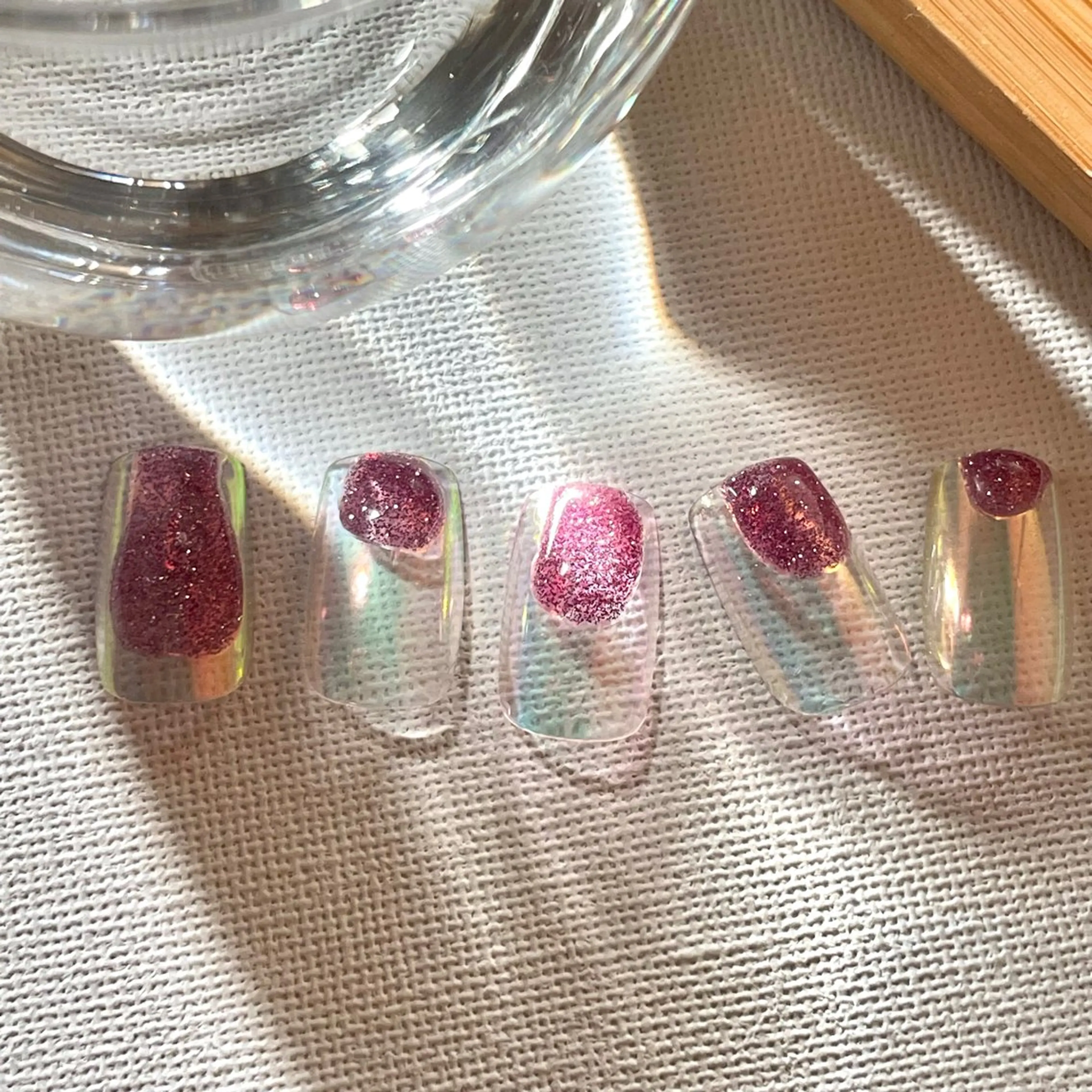 ニュアンスネイル💅🏻パウダーと先端のフラッシュカラーでゴージャスに✨の写真