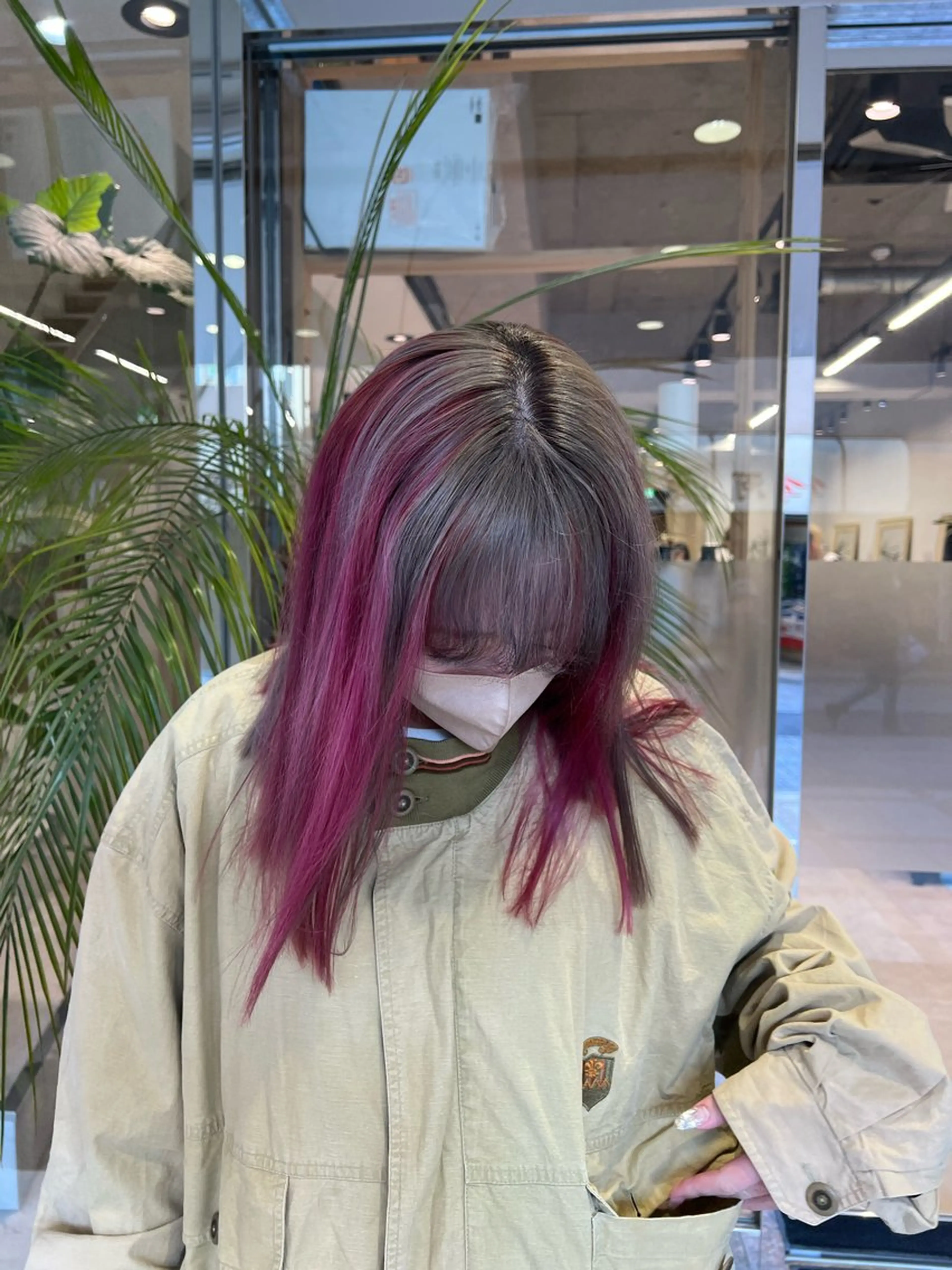ミディアム カラー ヘアカラー トリートメント ダブルカラーブリーチ 髪質改善　縮毛矯正のヘアスタイル