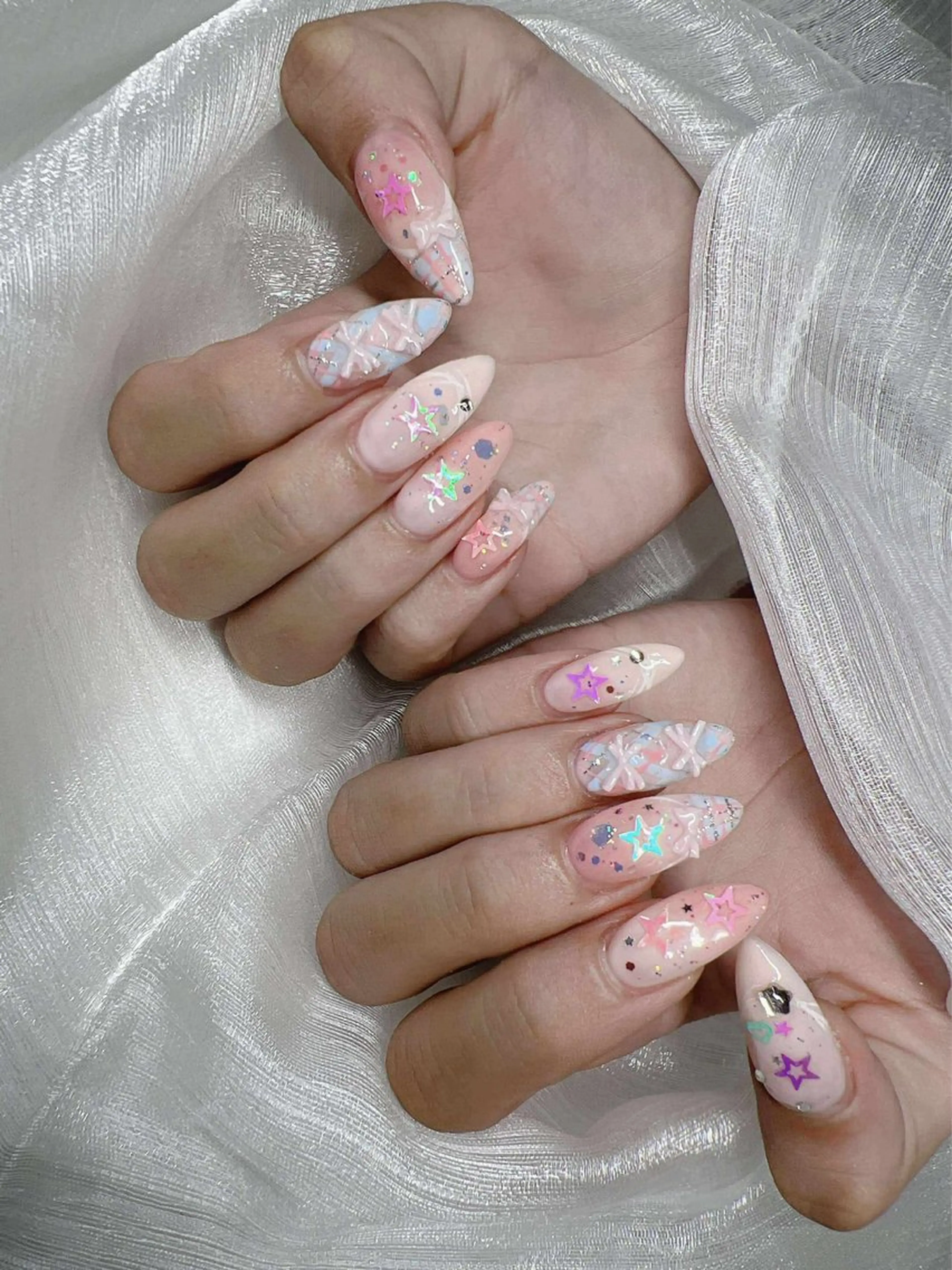 ネイル 長さ出し グラデーション 卒業式 キラキラネイル マグネットネイル ハンドネイル Lee Nailsのネイルデザイン