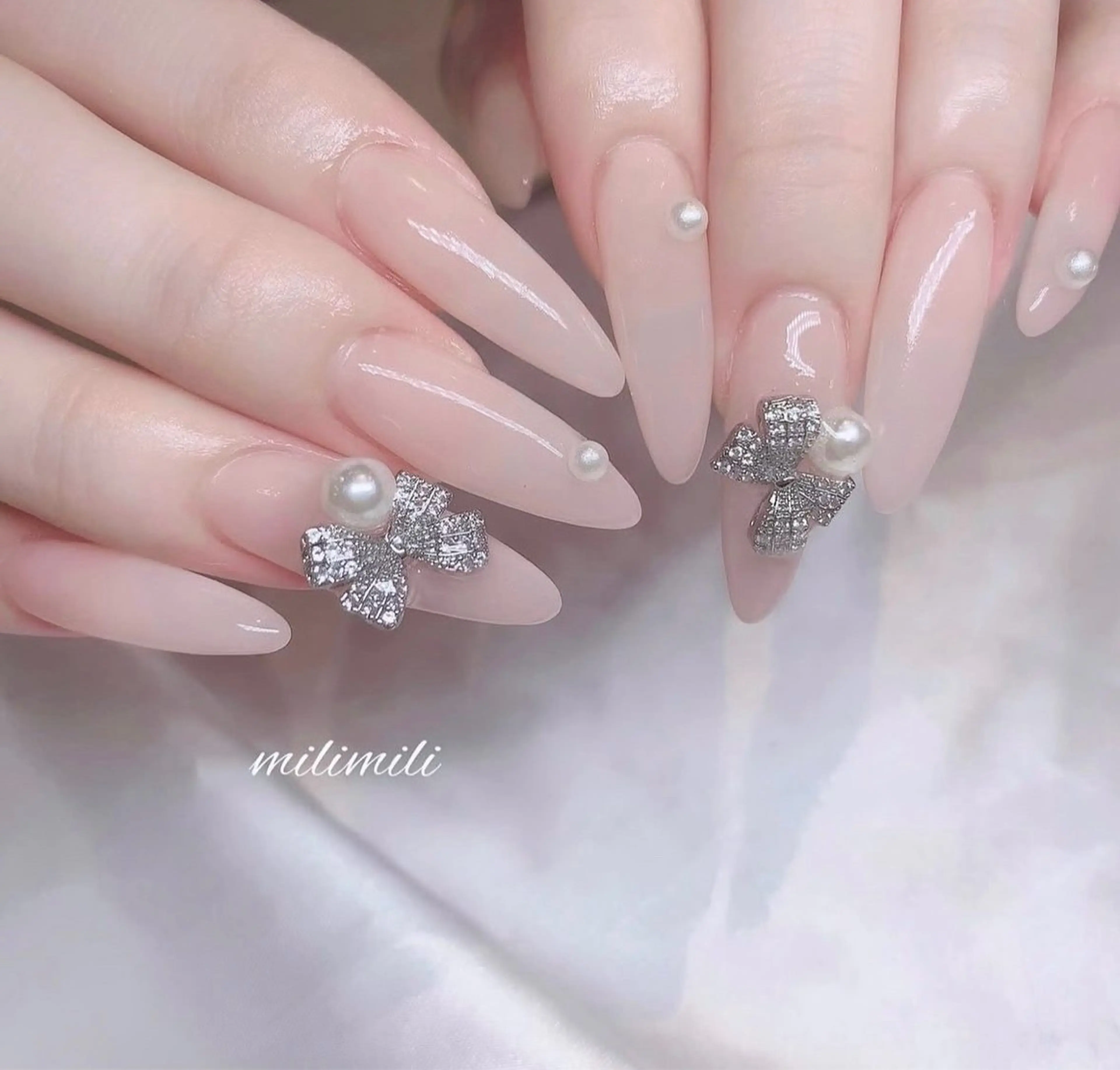 美フォルム🛁HANDワンカラー【オフ無料】の写真