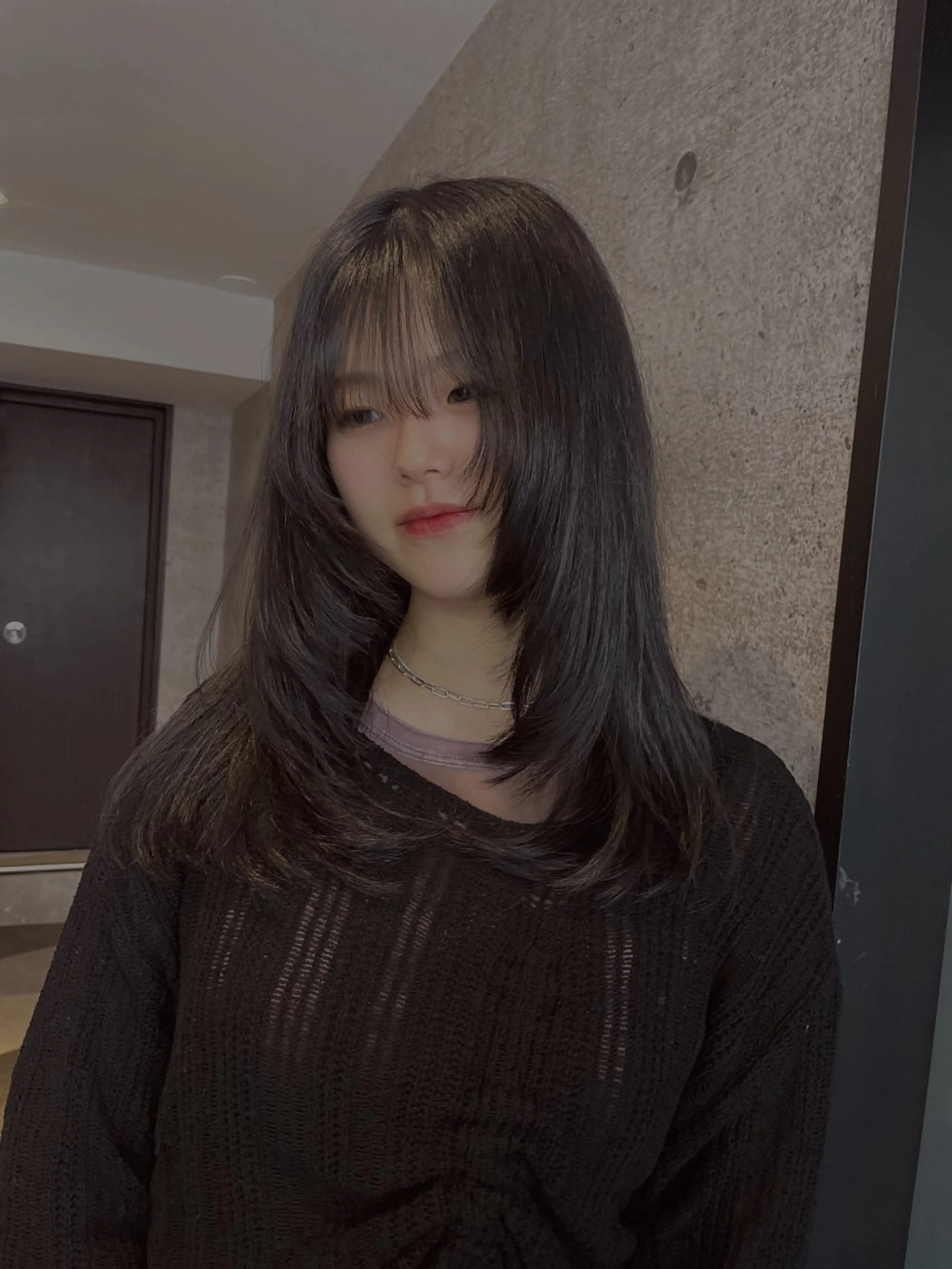 セミロング カット ヘアカラー トリートメント XENA YURI ブリーチカラーのヘアスタイル