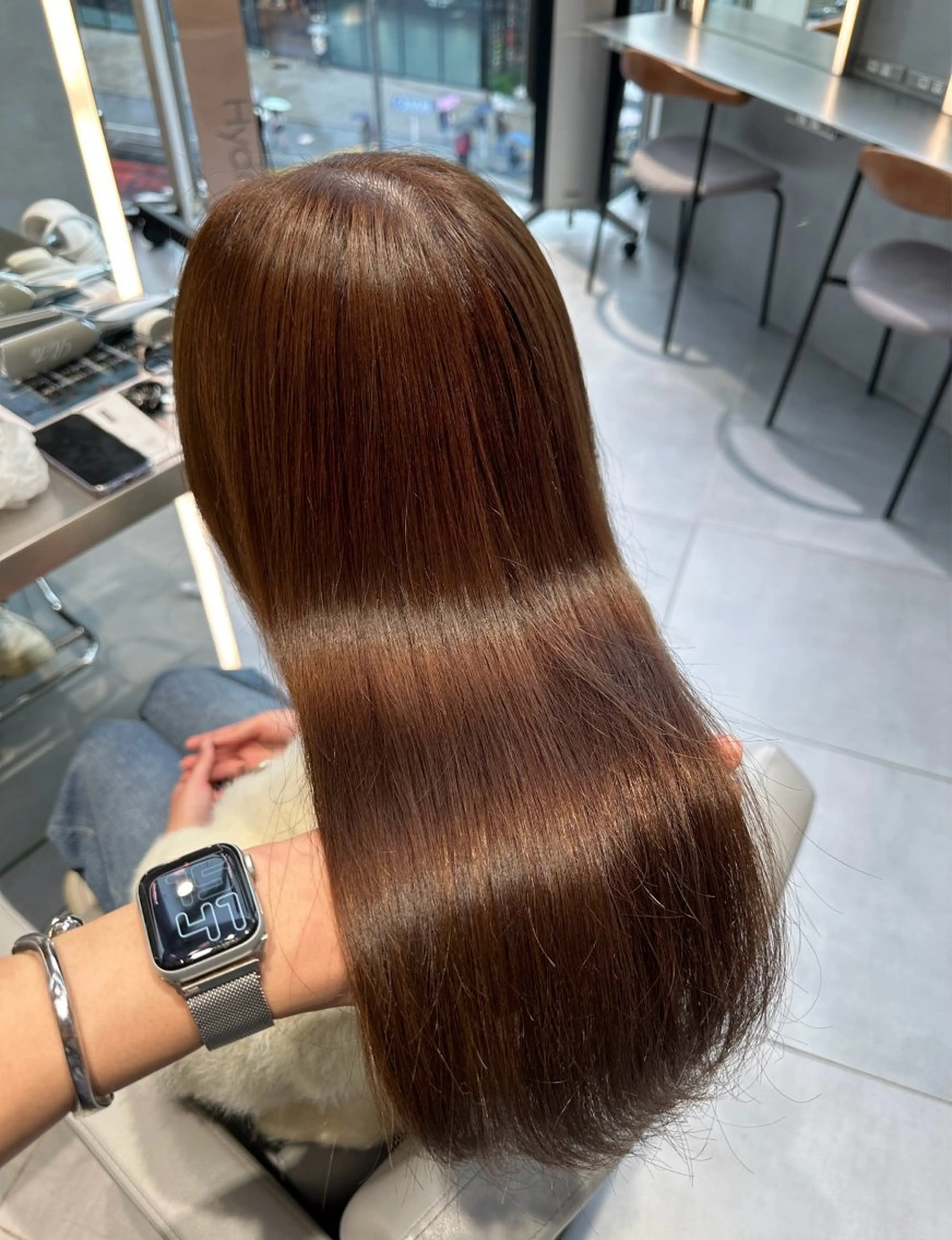 ミディアム 縮毛矯正 縮毛矯正 レイヤーカット/高木 秀斗/メロ髪美容師のヘアスタイル