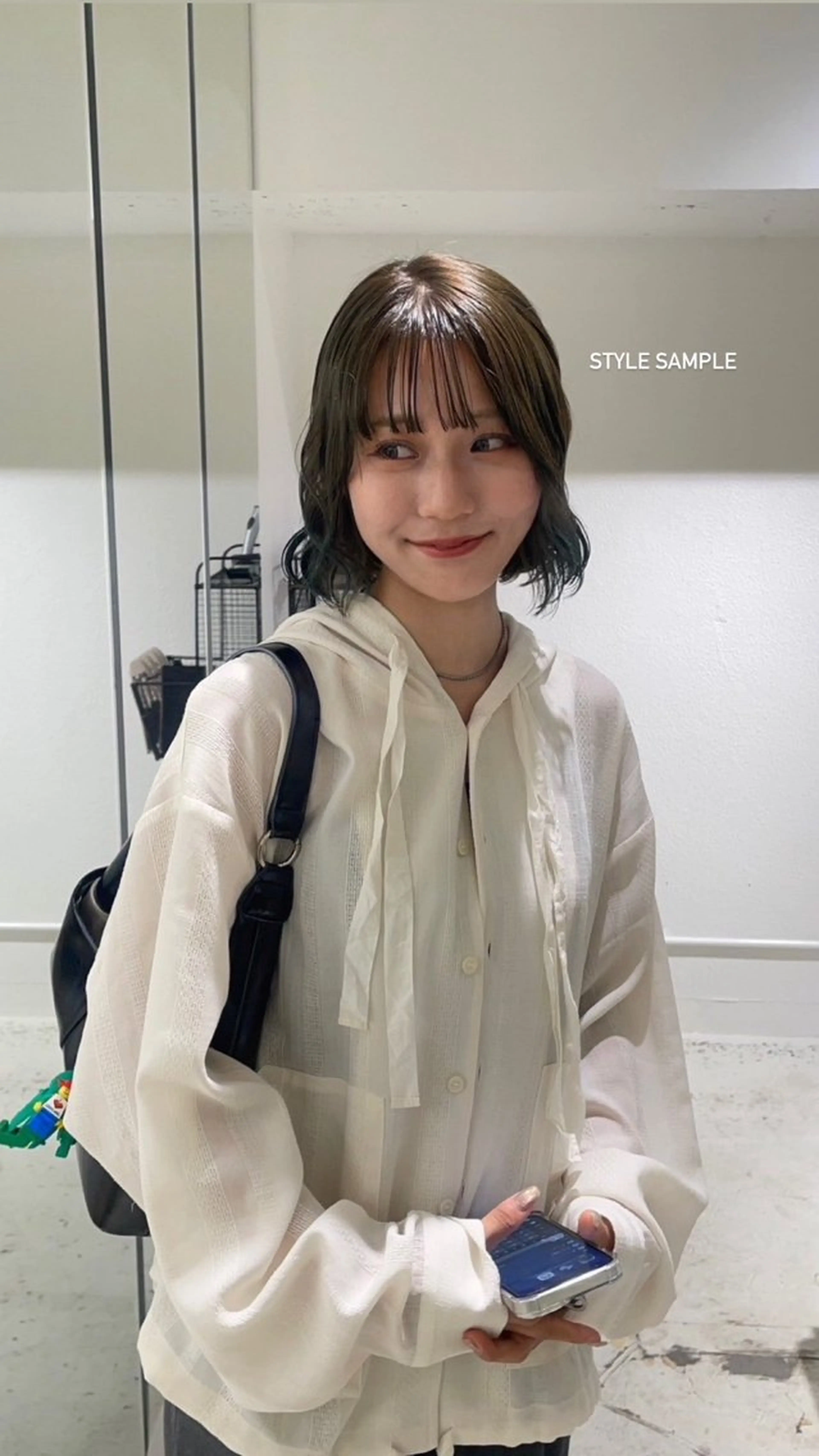 ミディアム unbirthday hiyoriのヘアスタイル