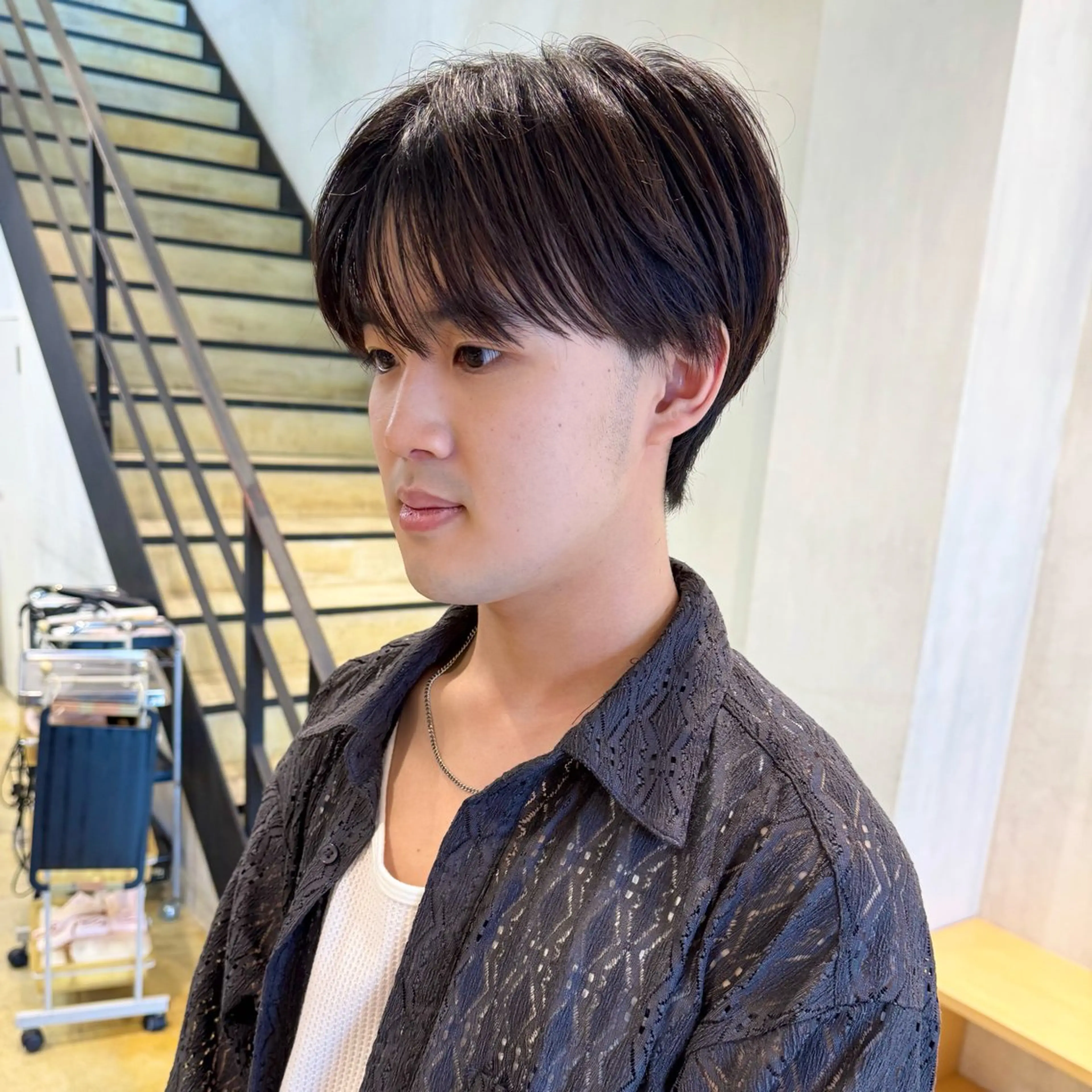 メンズ ダウンパーマ カルマパーマ メンズ韓国風 マッシュ メンズパーマ カット パーマ メンズパーマ 古川晴輝のヘアスタイル