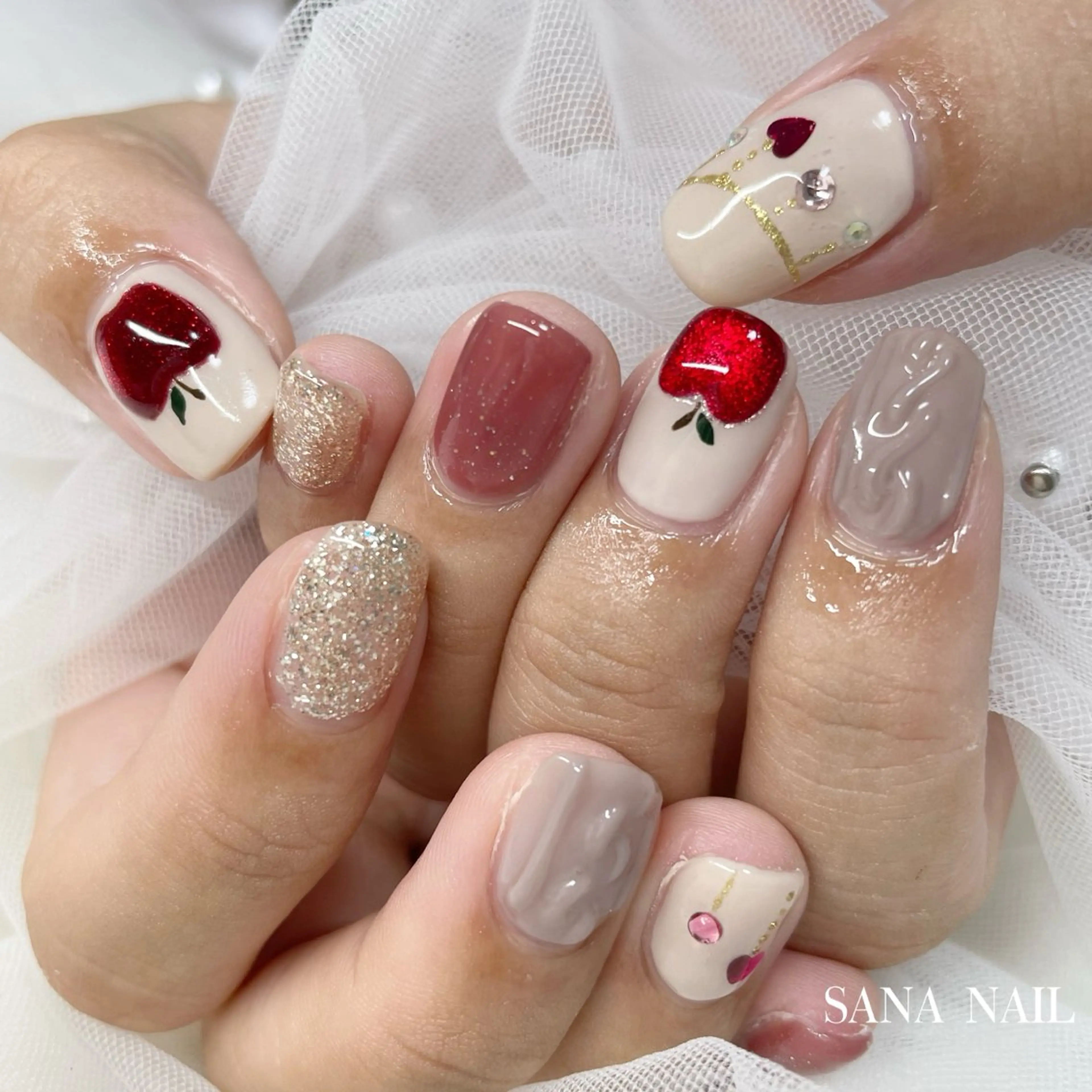 ネイル ハンドネイル nailsalon SANANAILのネイルデザイン