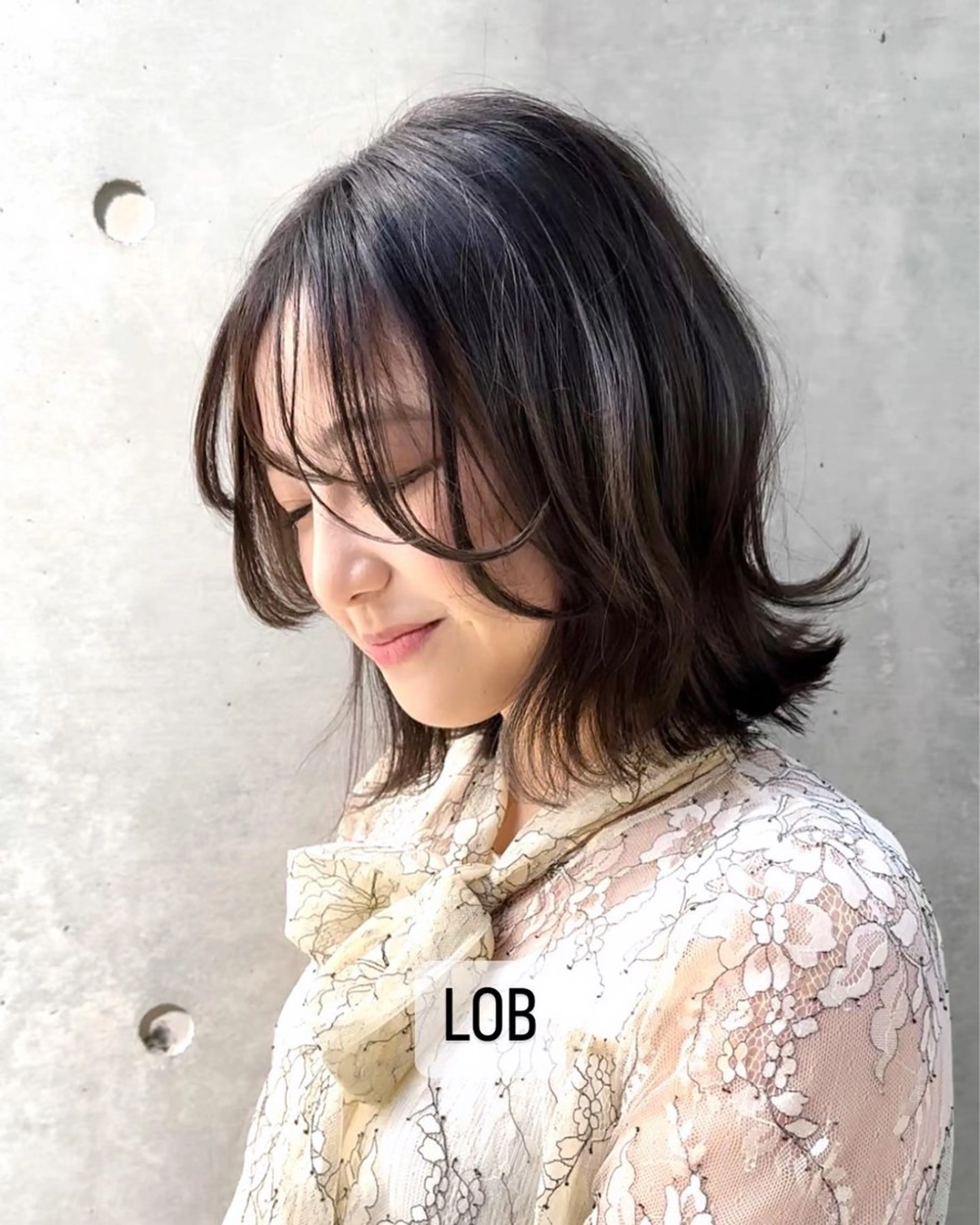 ミディアム カット ヘアカラー トリートメント 縮毛矯正/酸性ストレ ート/艶カラー/堅田のヘアスタイル