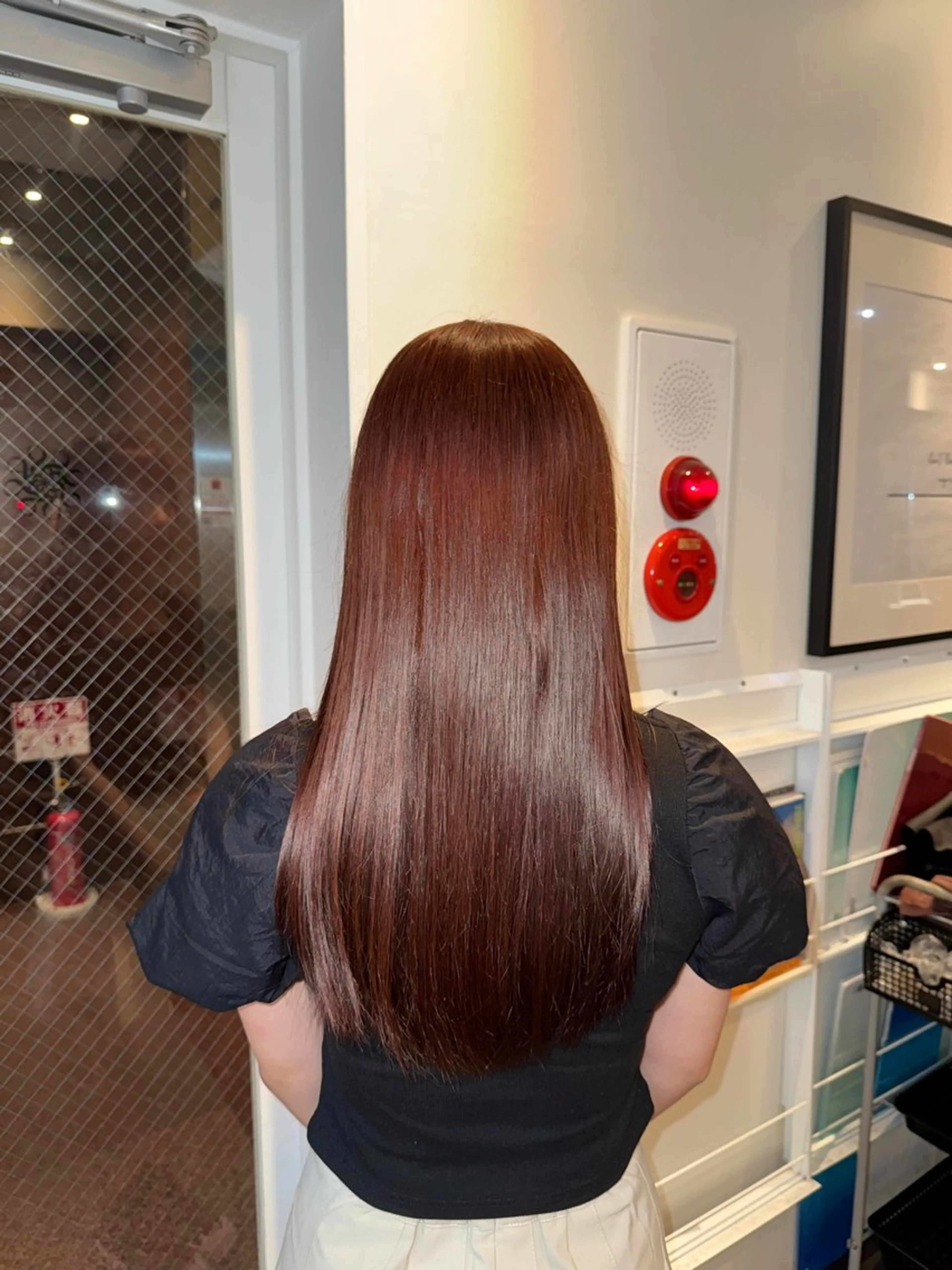 カラー レッドカラー ヘアカラー La fith hair charme 渋谷店【ラフィス ヘアー シャルム】所属・🤎艶カラー/縮毛/ クルミ🤎のヘアスタイル