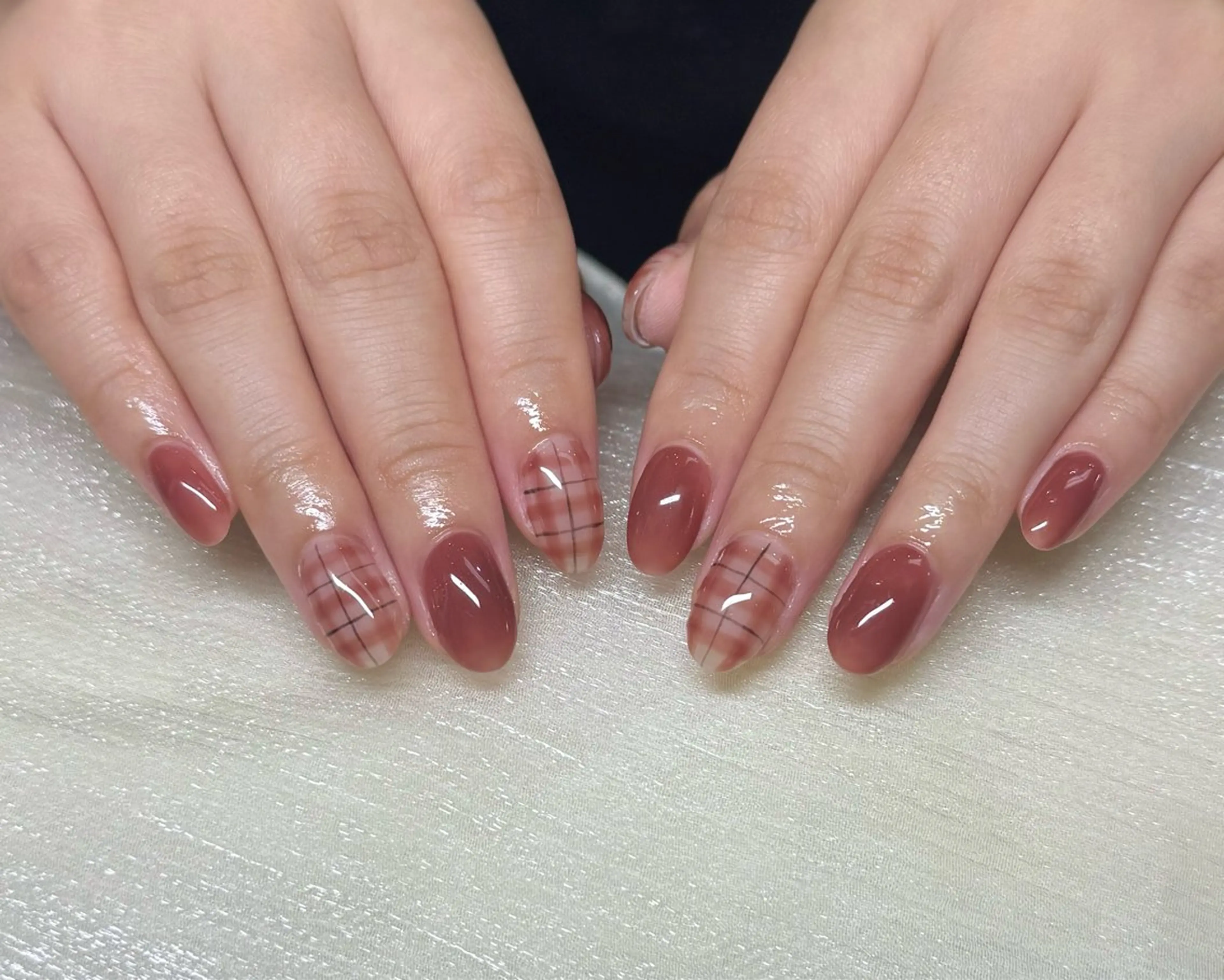 ネイル ハンドネイル ハンドケア 🍑 momo_nailのネイルデザイン