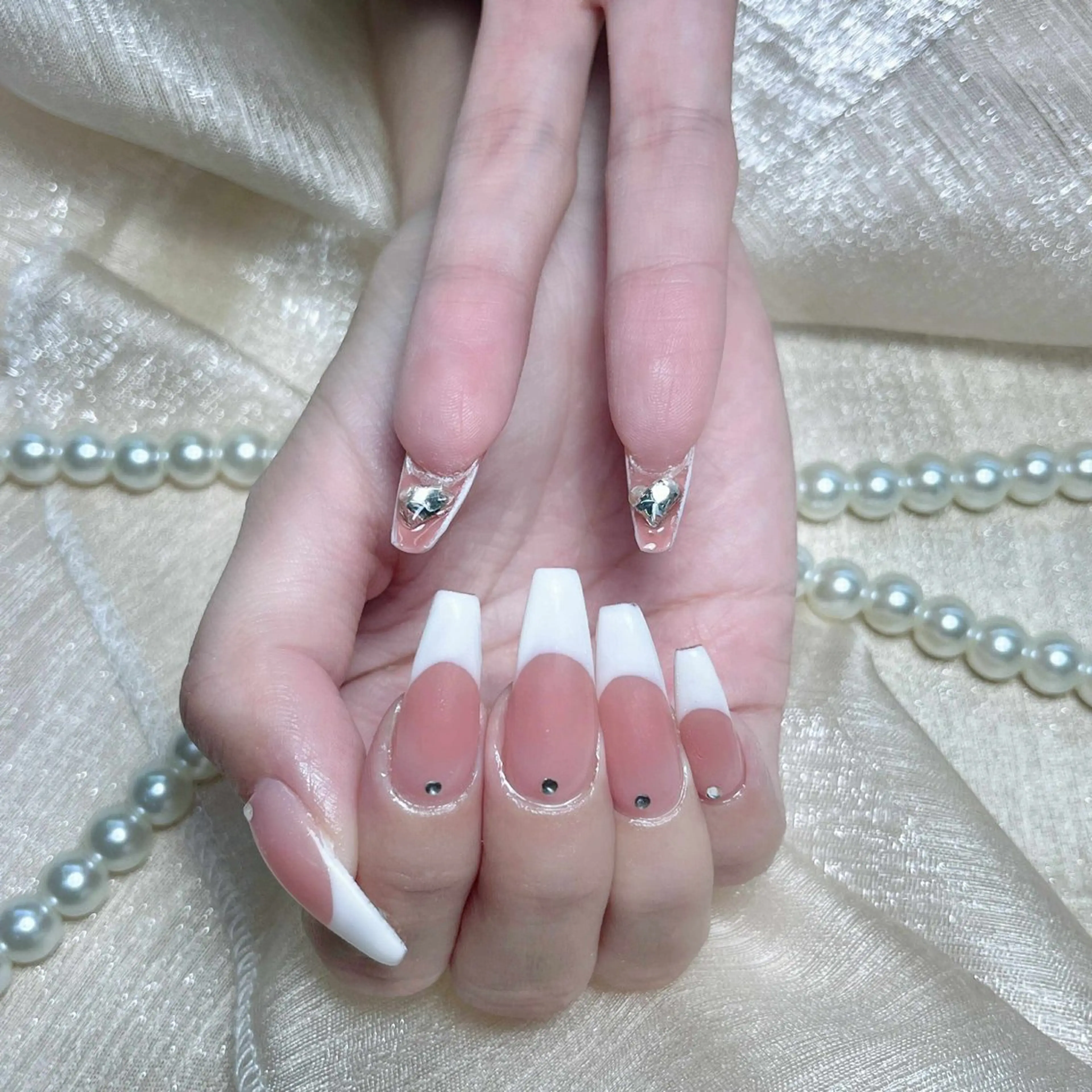 ネイル ハンドネイル ハンドケア Nova Nail Nambaのネイルデザイン