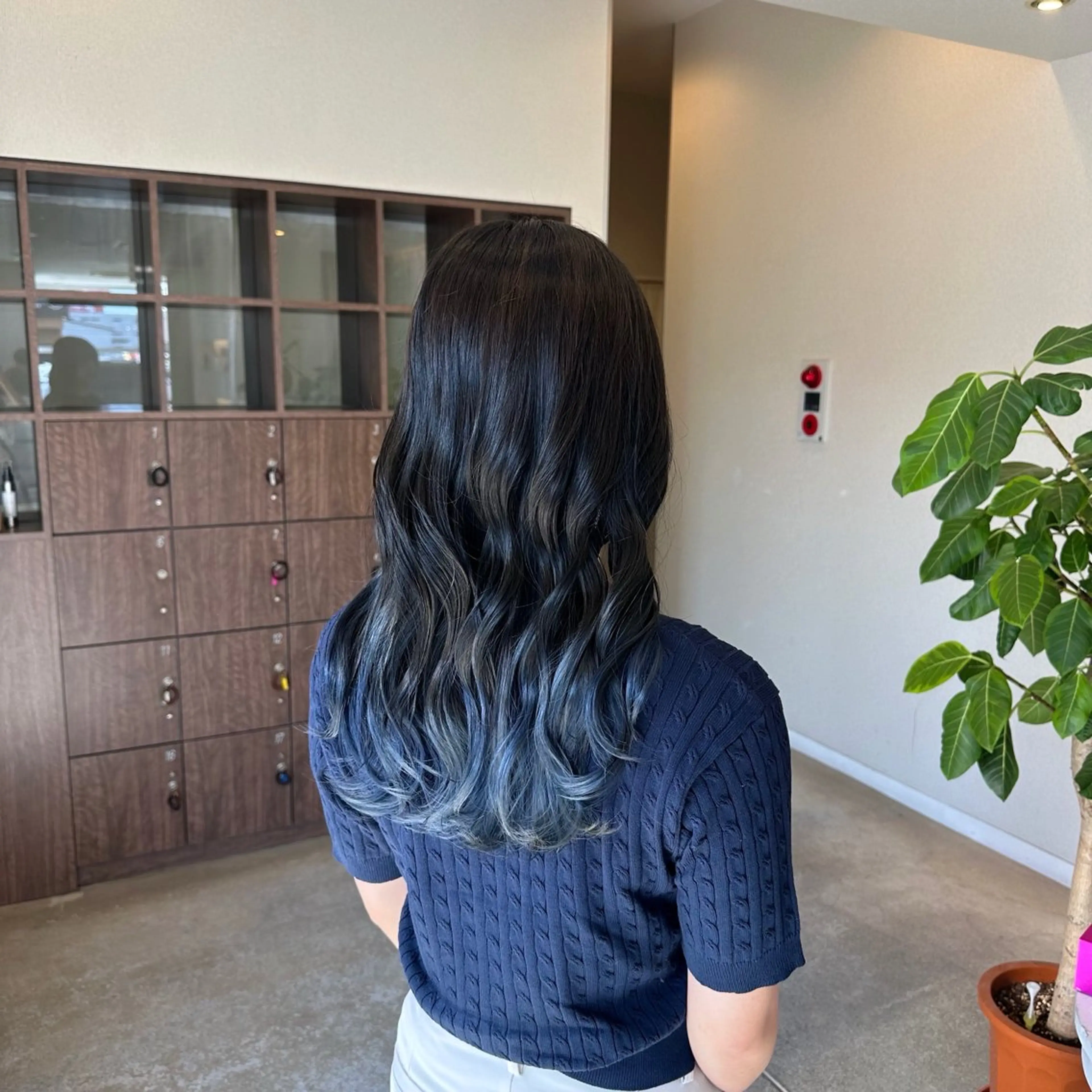 ロング akane 🐟のヘアスタイル