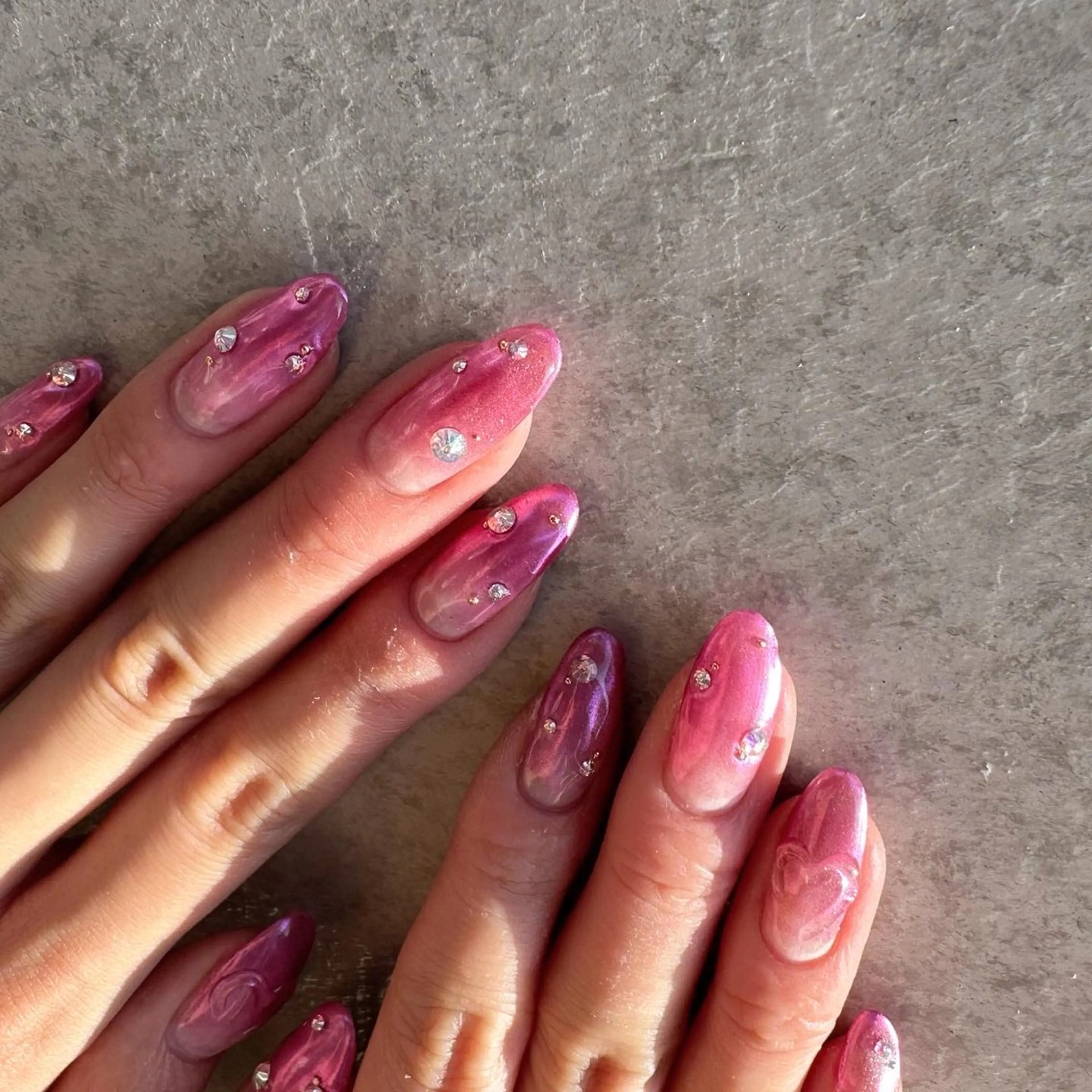 ネイル クリアネイル 氷ネイル・うるうるネイル 韓国ネイル ミラーネイル ニュアンスネイル 🪞KAPE NAIL 🪞のネイルデザイン