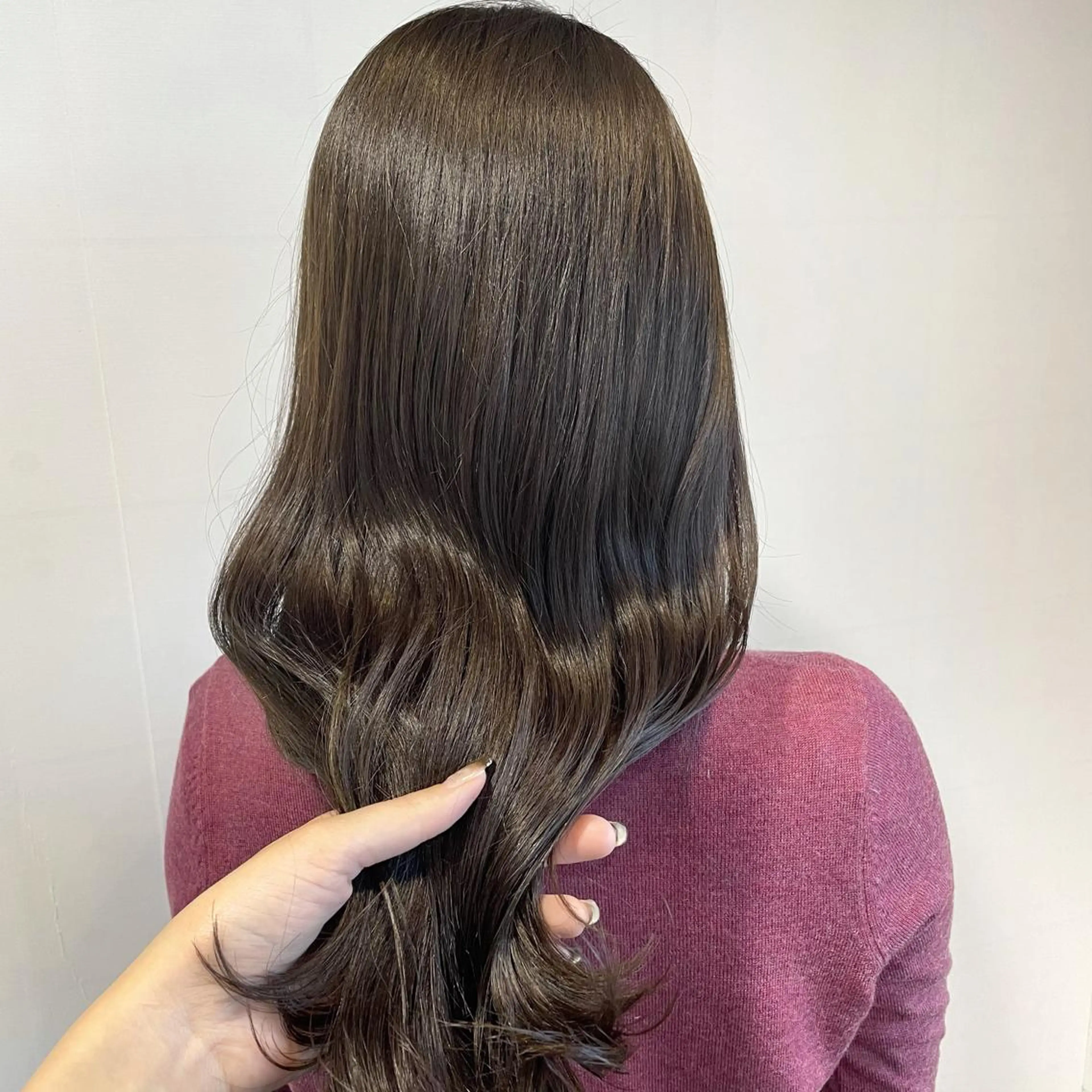 セミロング カラー ヘアアレンジ カット ヘアカラー トリートメント 徳永 実沙のヘアスタイル