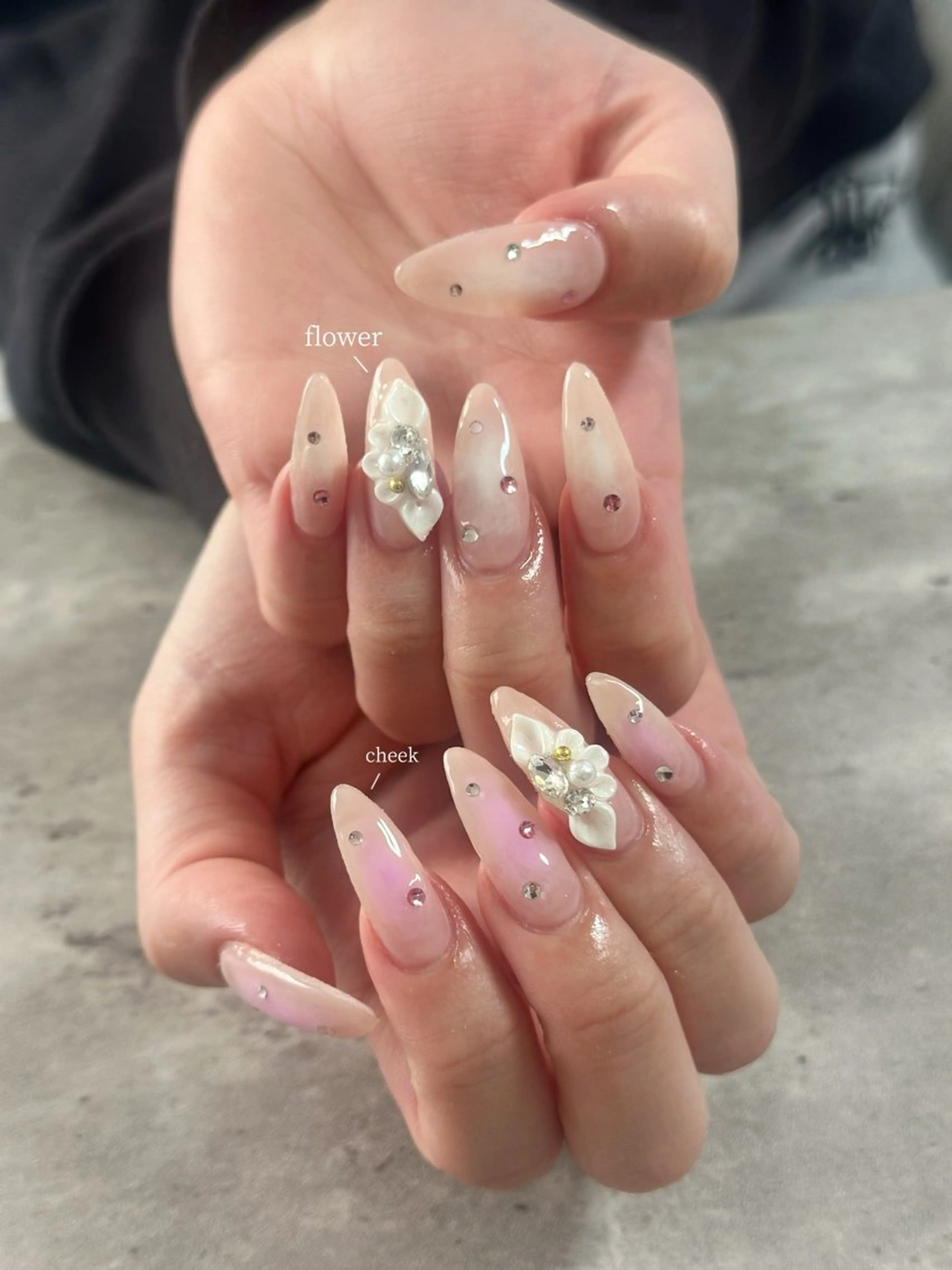 ネイル ハンドネイル One's Nail Roomのネイルデザイン
