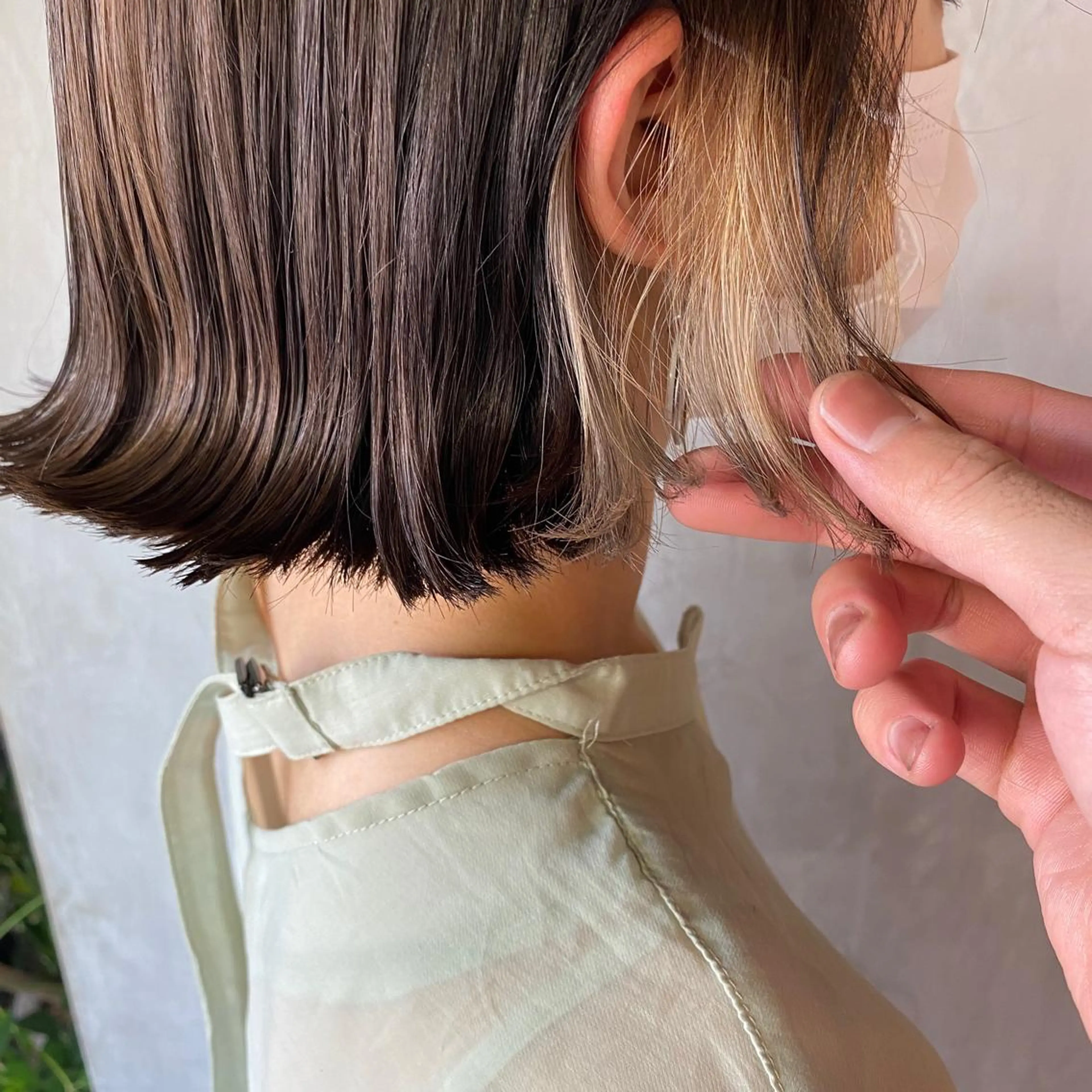 ショート カラー ヘアアレンジ ヘアカラー トリートメント 切りっぱなしボブ/ デザインカラー店長のヘアスタイル