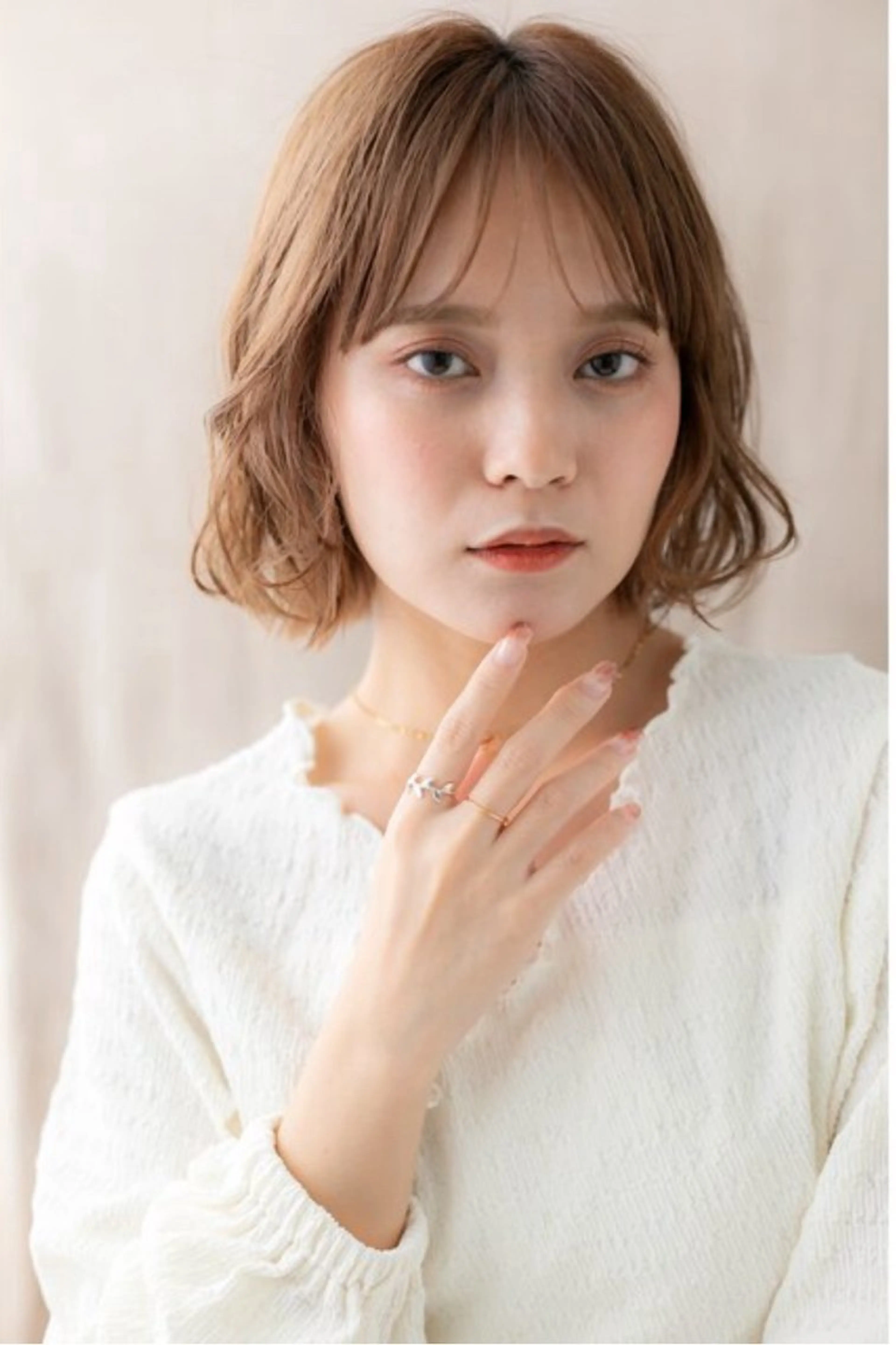 ミディアム くびれ&切りっぱボブ 得意👍佐藤歩のヘアスタイル
