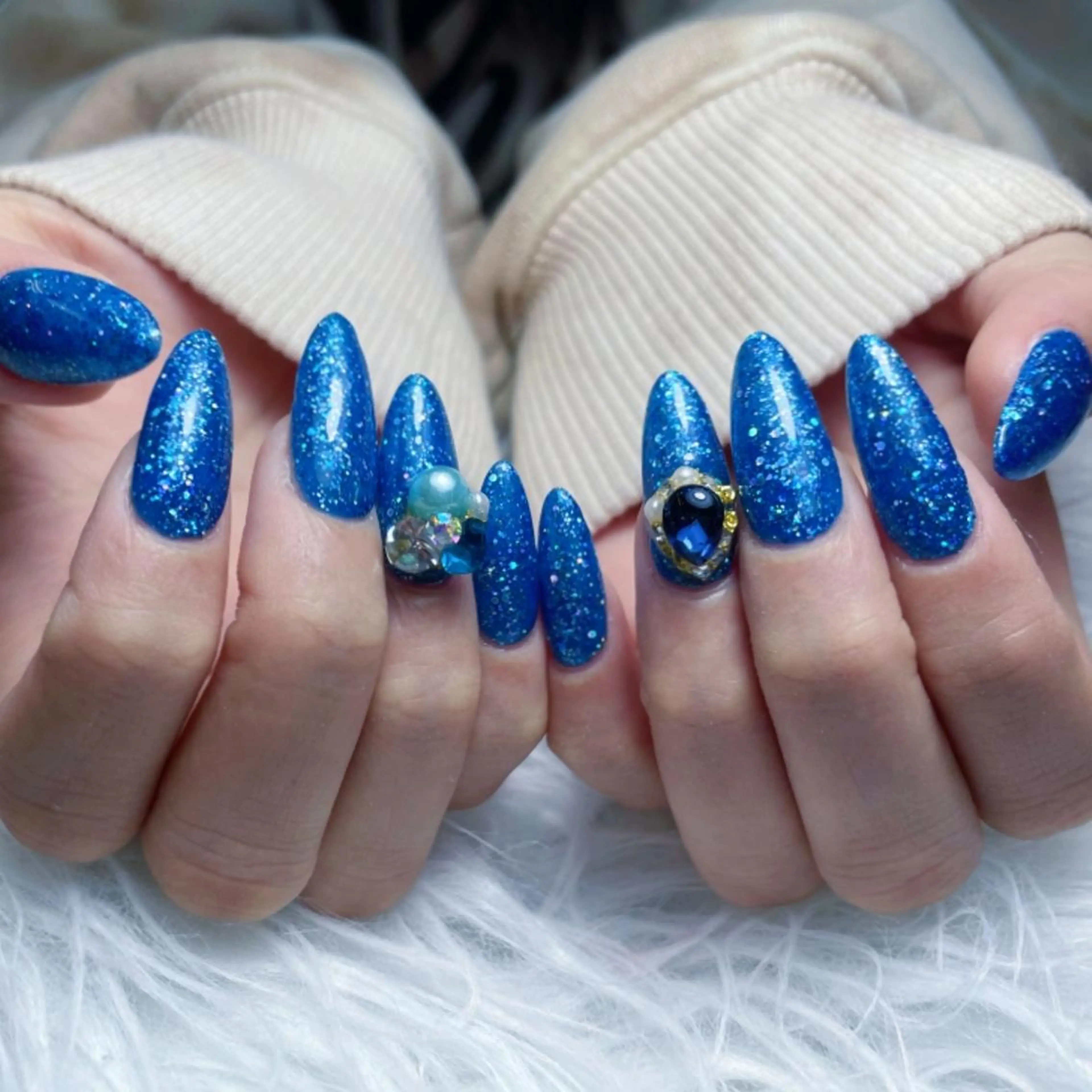 ネイル オーロラネイル フレンチネイル ハート 韓国ネイル ミラーネイル NailPrincess所属・princess スカルプ専門店のネイルデザイン