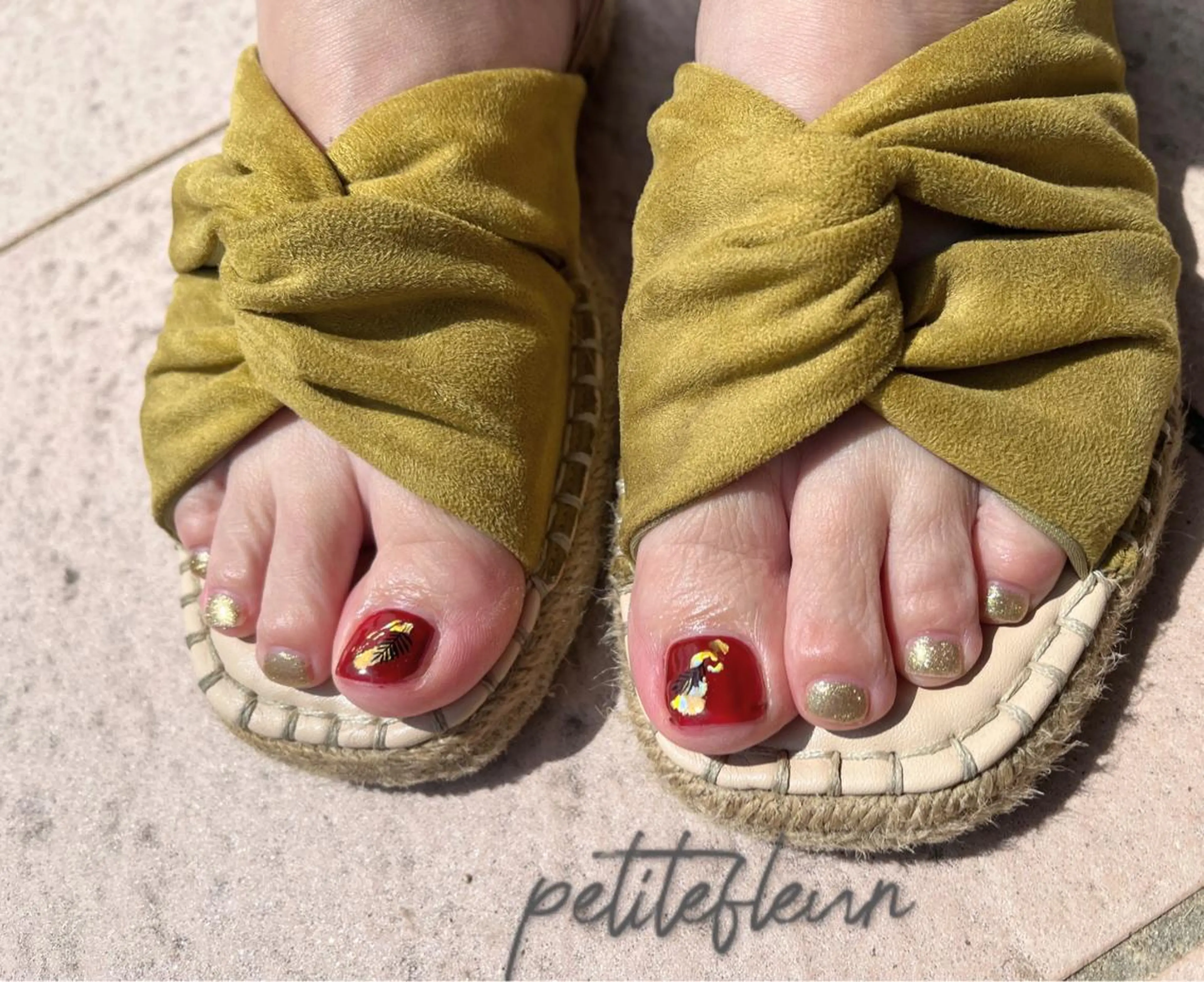 ネイル フットネイル ビューティーサロン プチフルールのネイルデザイン