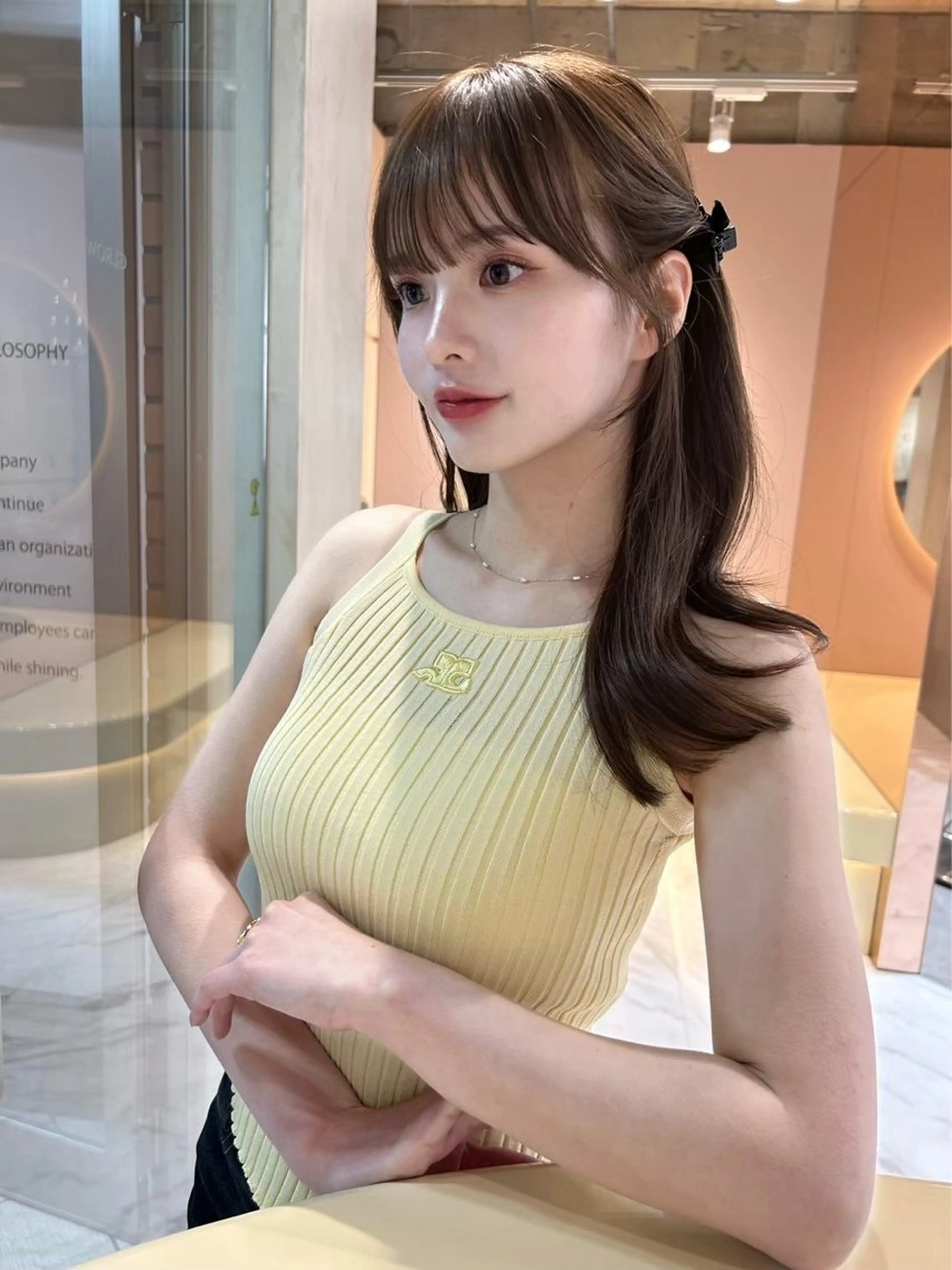 セミロング カラー 大宮韓国🩶 髪質改善🪽seriのヘアスタイル