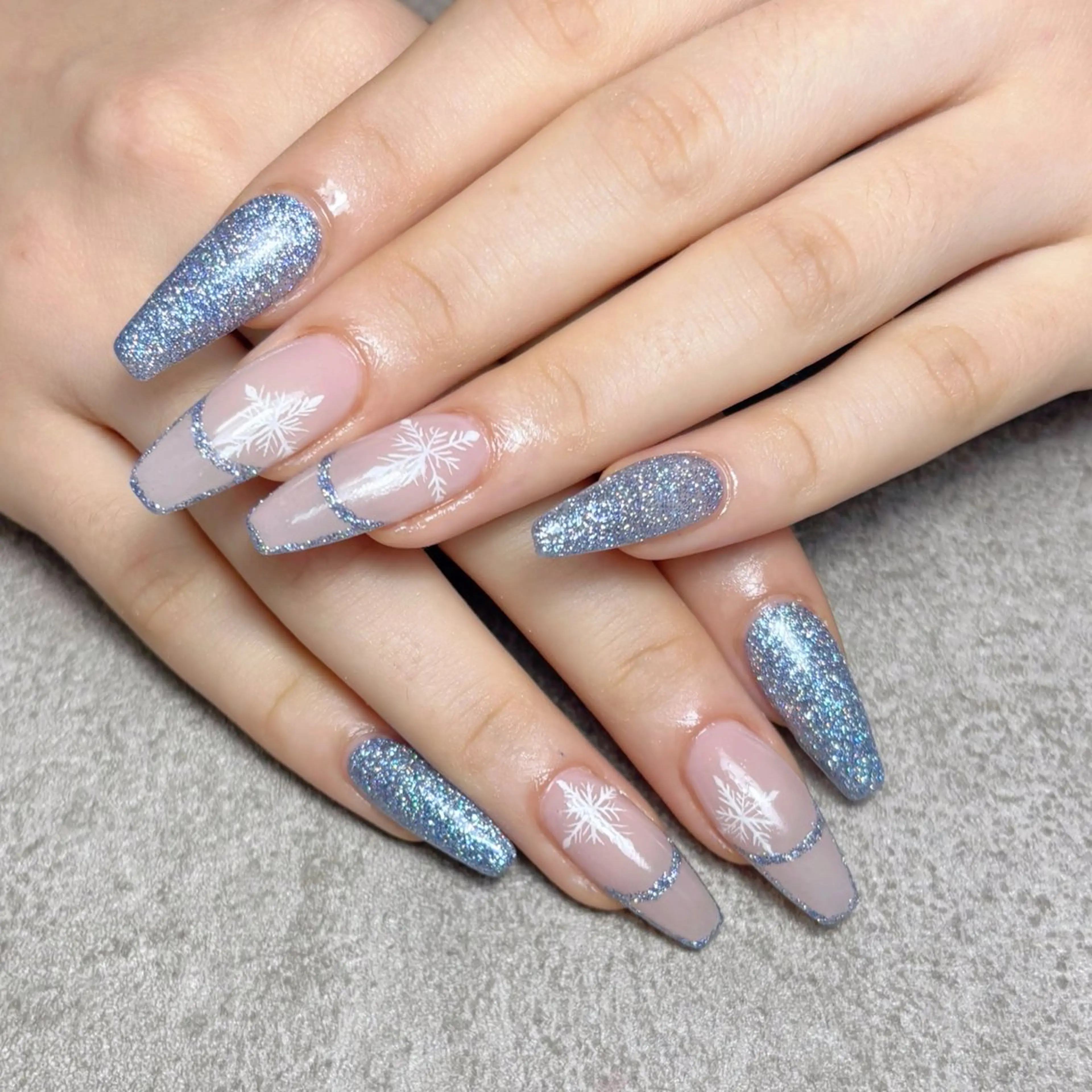 ネイル nailroom DIASOMNIAのネイルデザイン