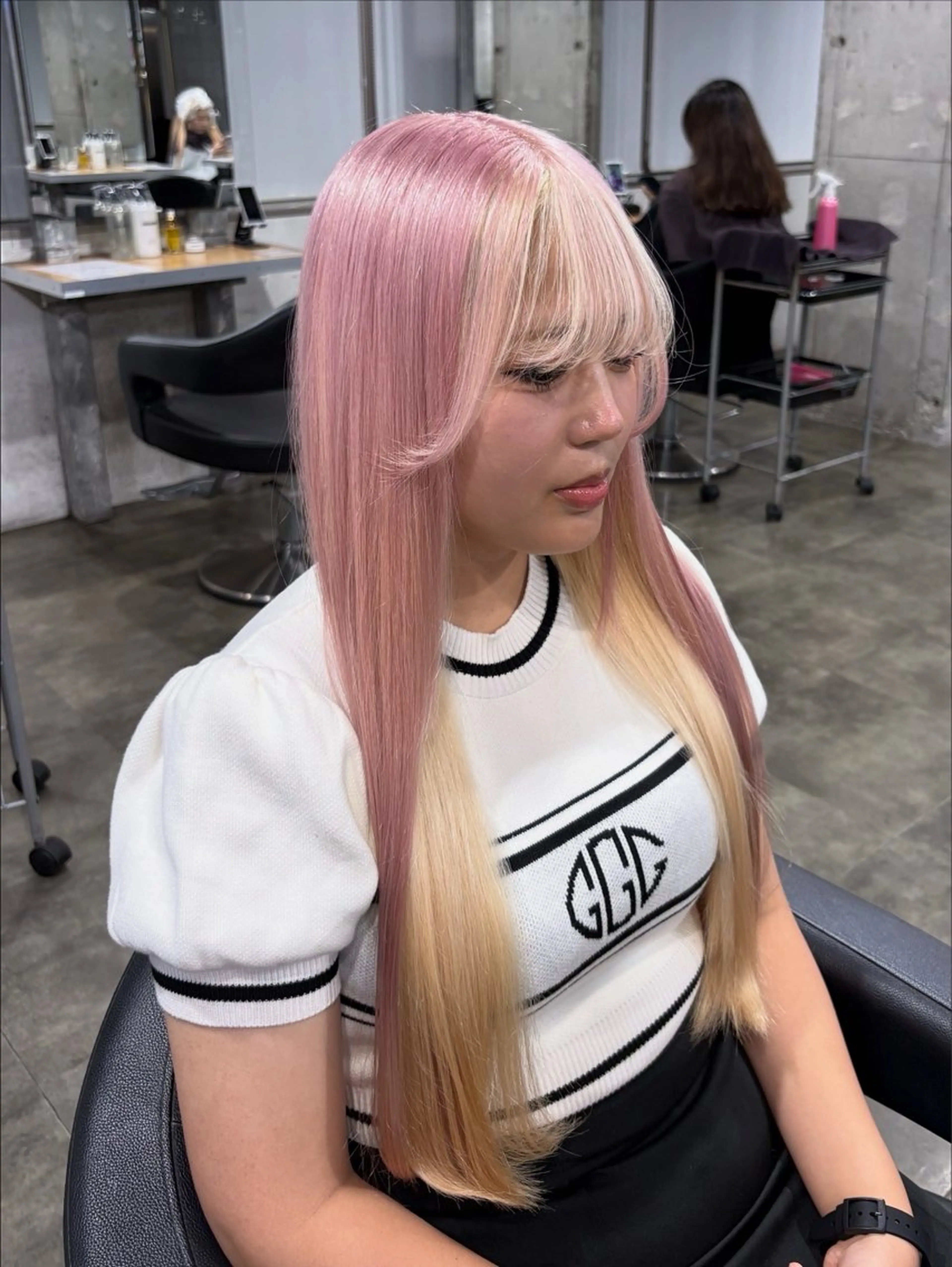 ロング カラー ヘアカラー ハイトーンブロンド 横浜💞ミオのヘアスタイル
