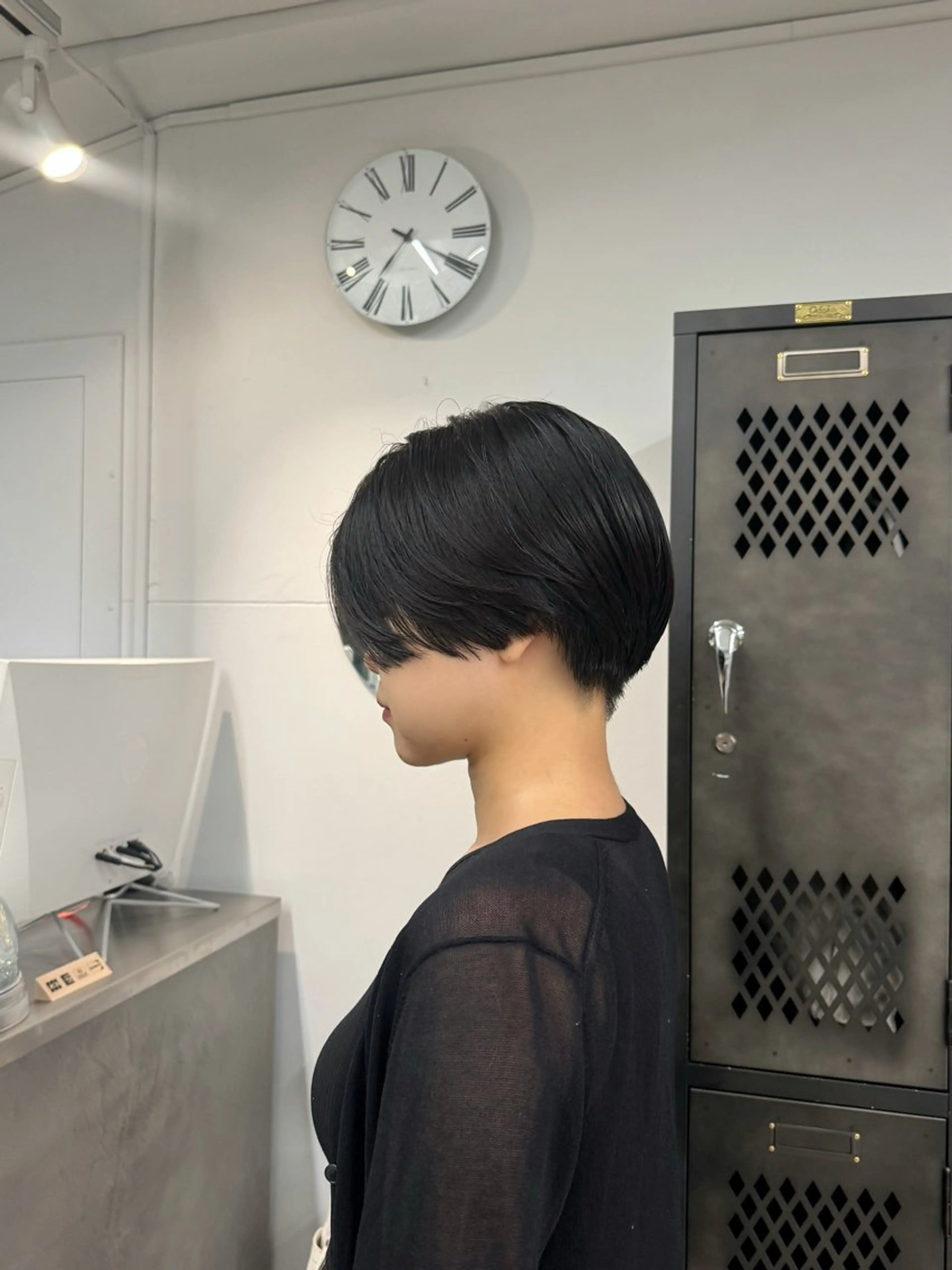 ショート カット INORI|艶カラ ー|フェイスレイヤーのヘアスタイル