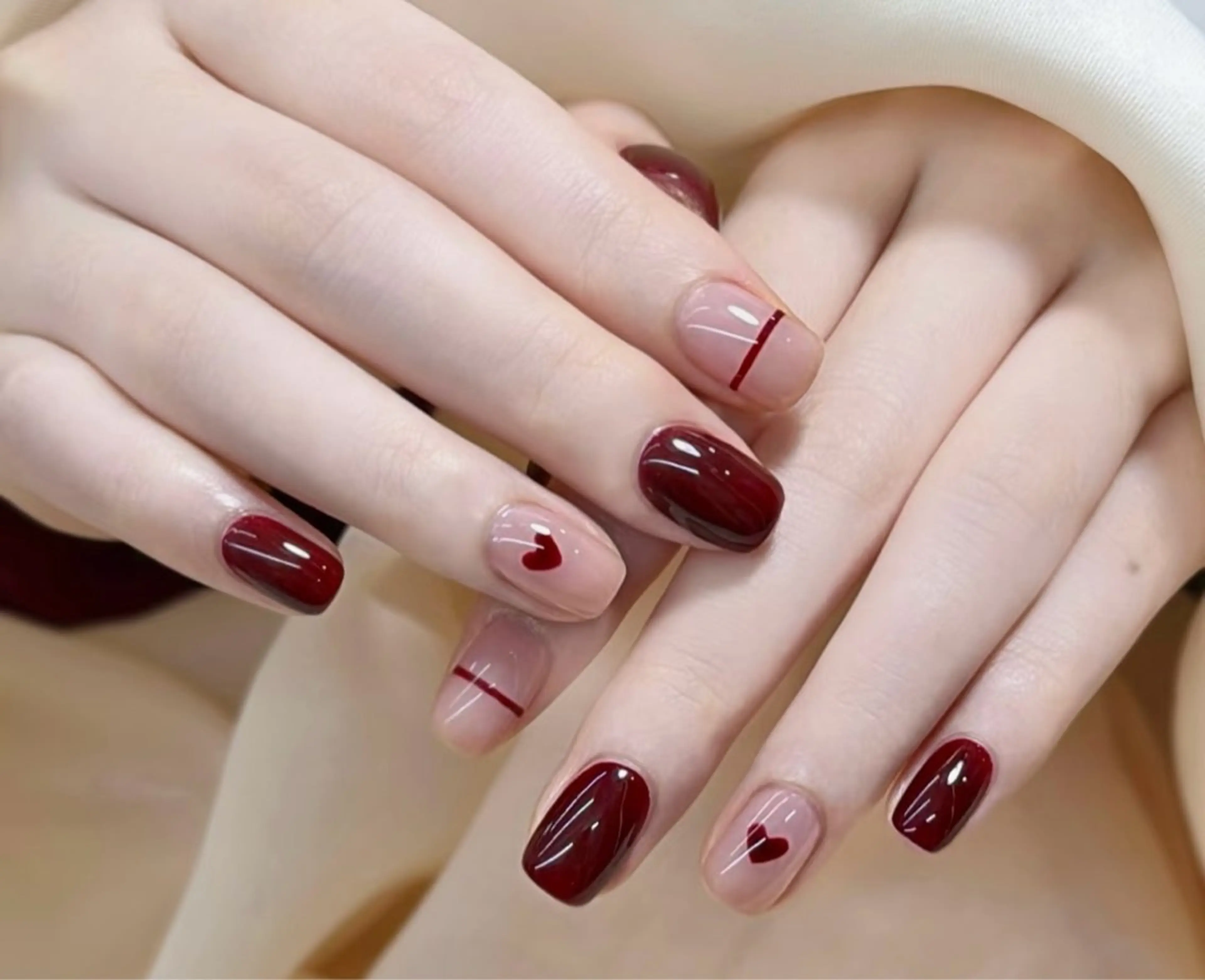 ネイル ハンドネイル YUN ネイルサロンのネイルデザイン