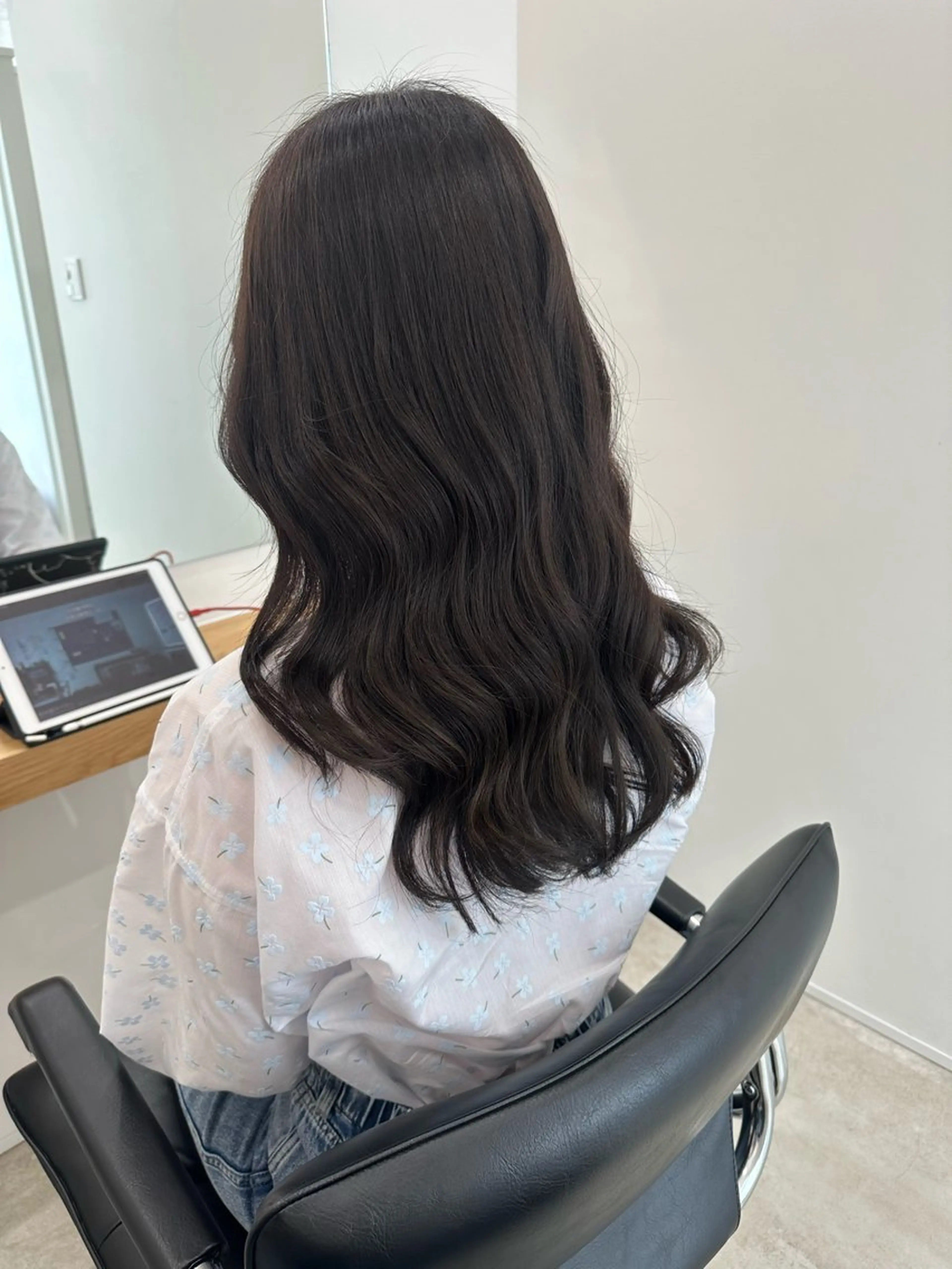 セミロング カラー カット ヘアカラー 海外ヘア/ワンカラー 🍒nao.のヘアスタイル