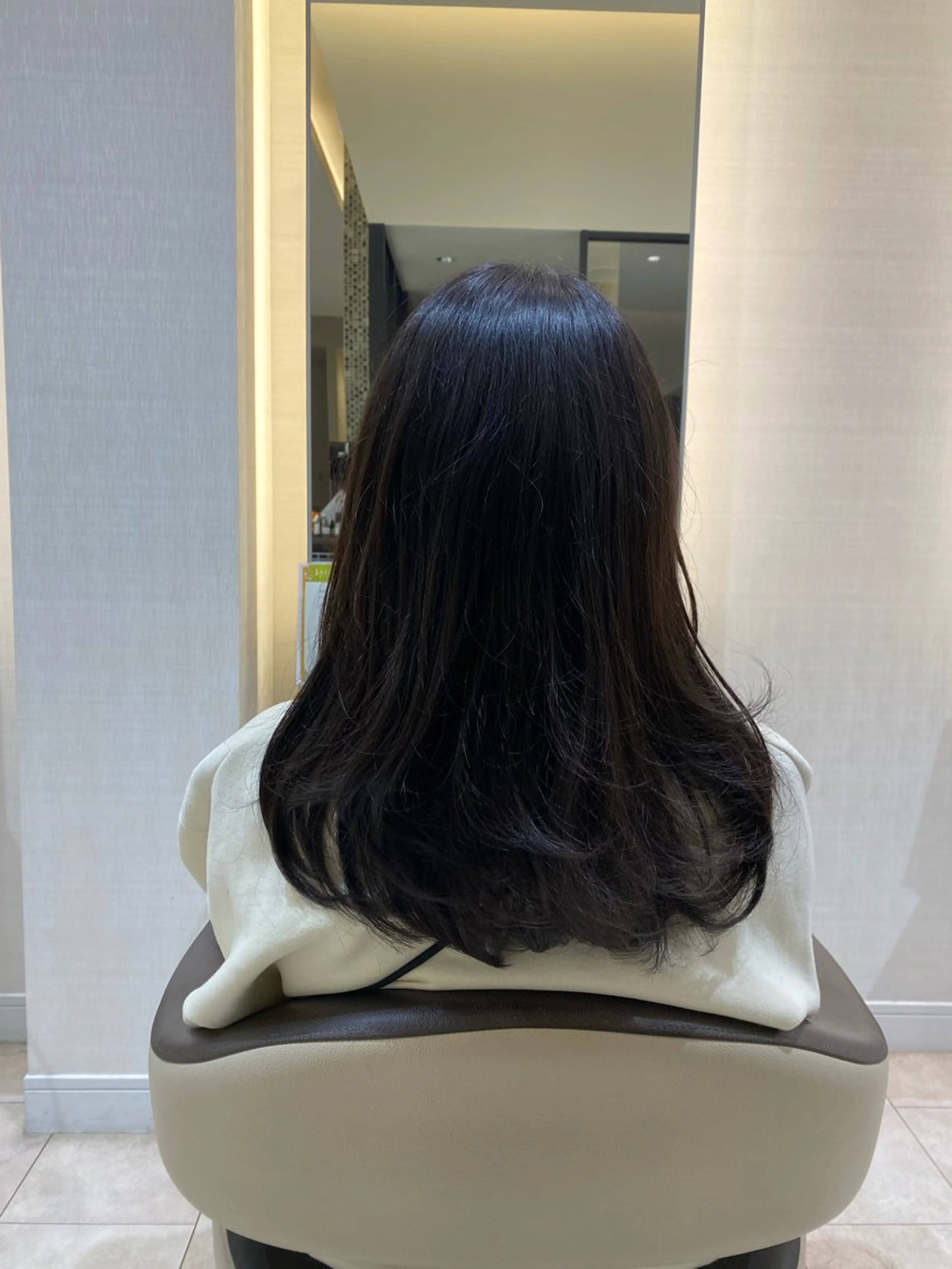 ロング ロングレイヤー レイヤーカット ロング CARDIA LUSSO所属・松下 美希のヘアスタイル