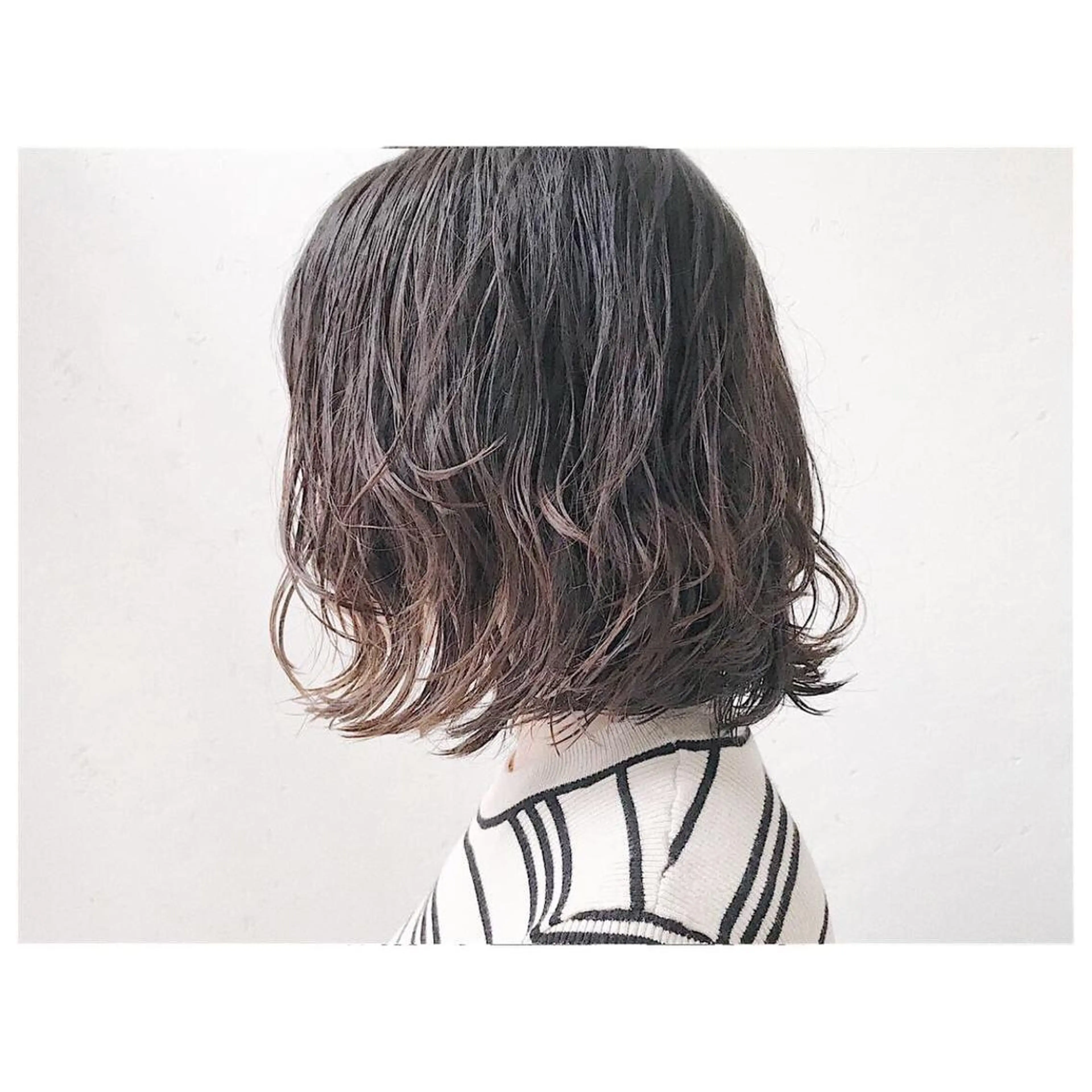 ミディアム カラー パーマ Inity 心斎橋店のヘアスタイル