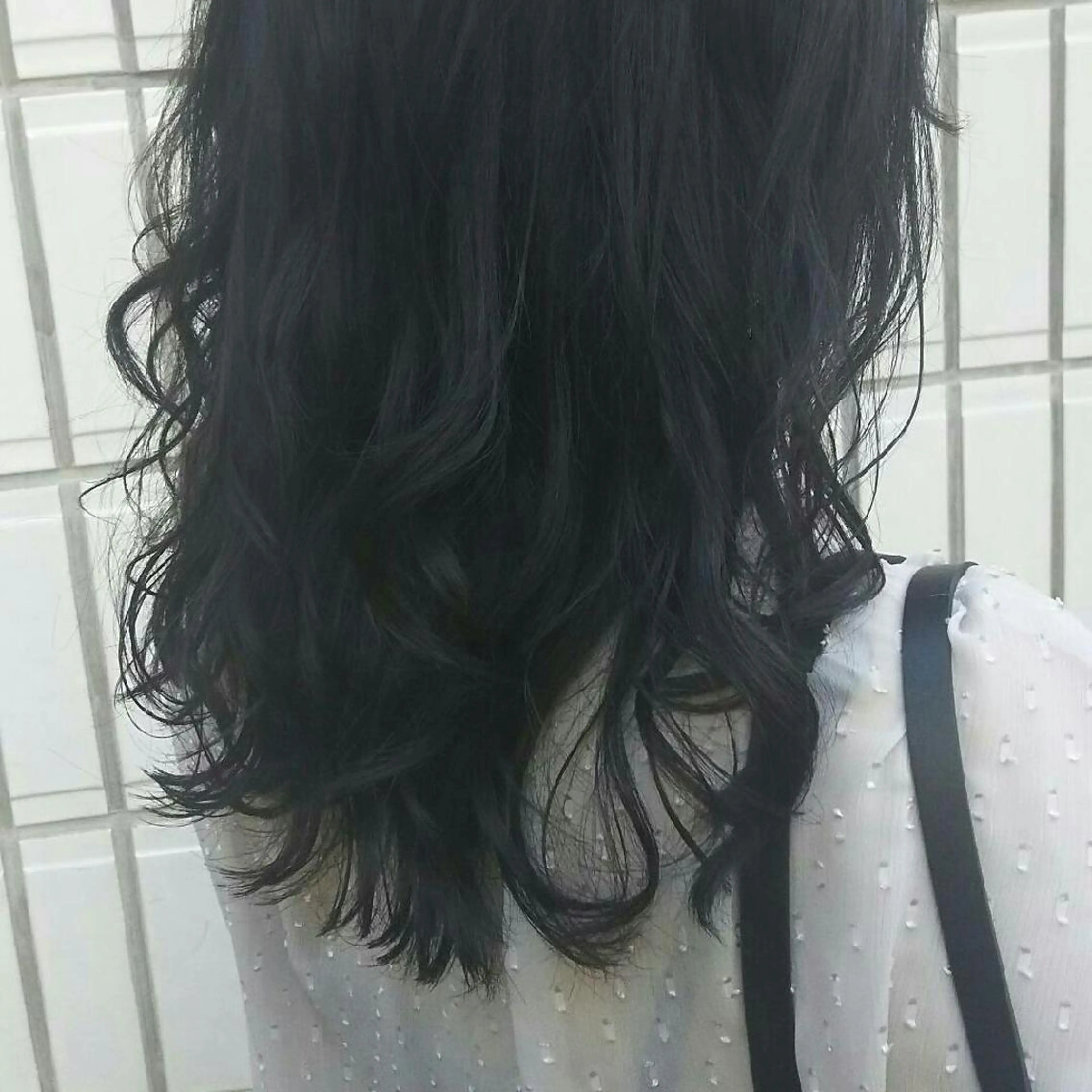 ミディアム カラー ブルーカラー ブルージュ カット ヘアカラー トリートメント SHAFT Ieiriのヘアスタイル