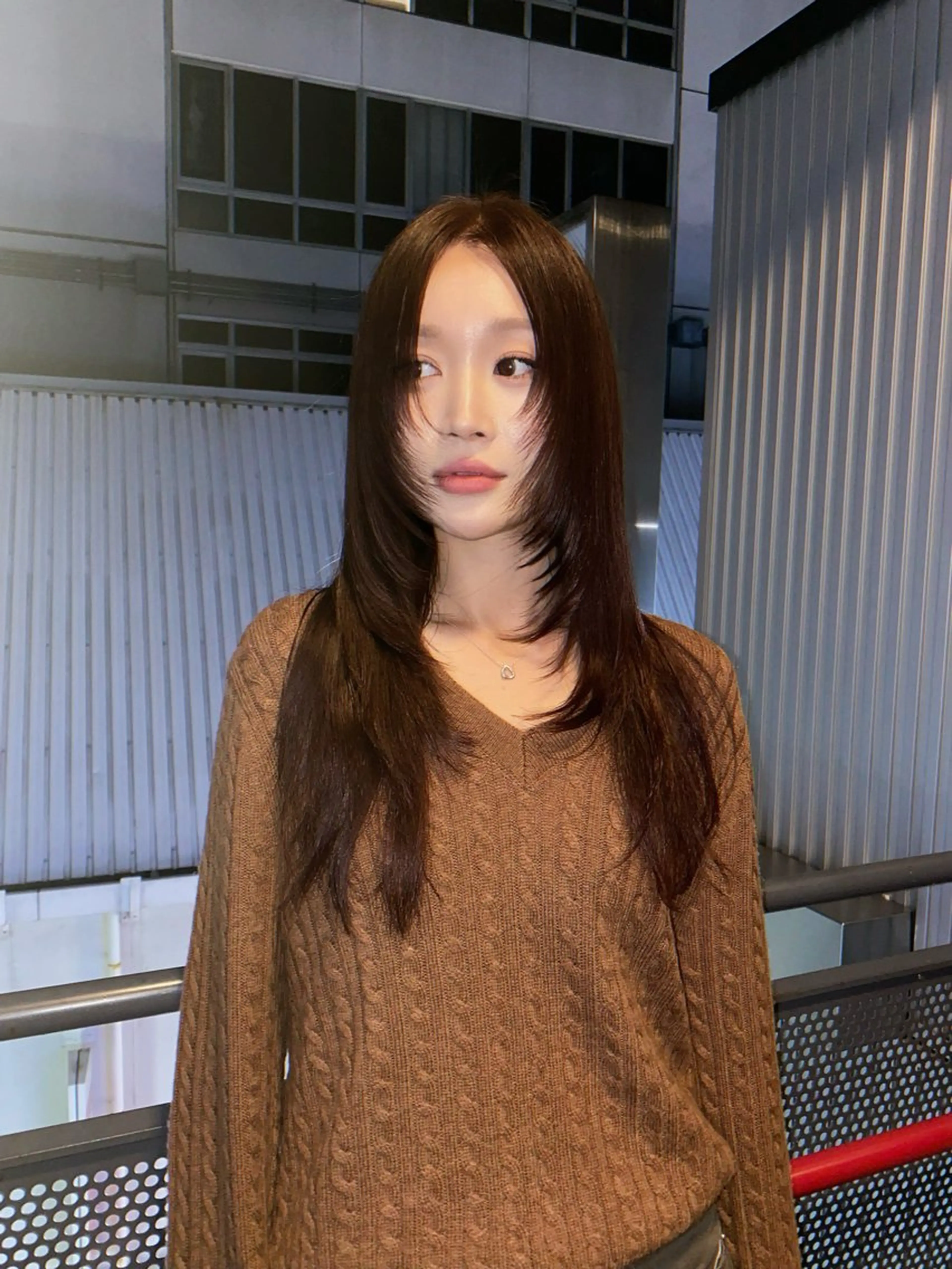 ロング レイヤーカット Emerge上野 Ryugaのヘアスタイル