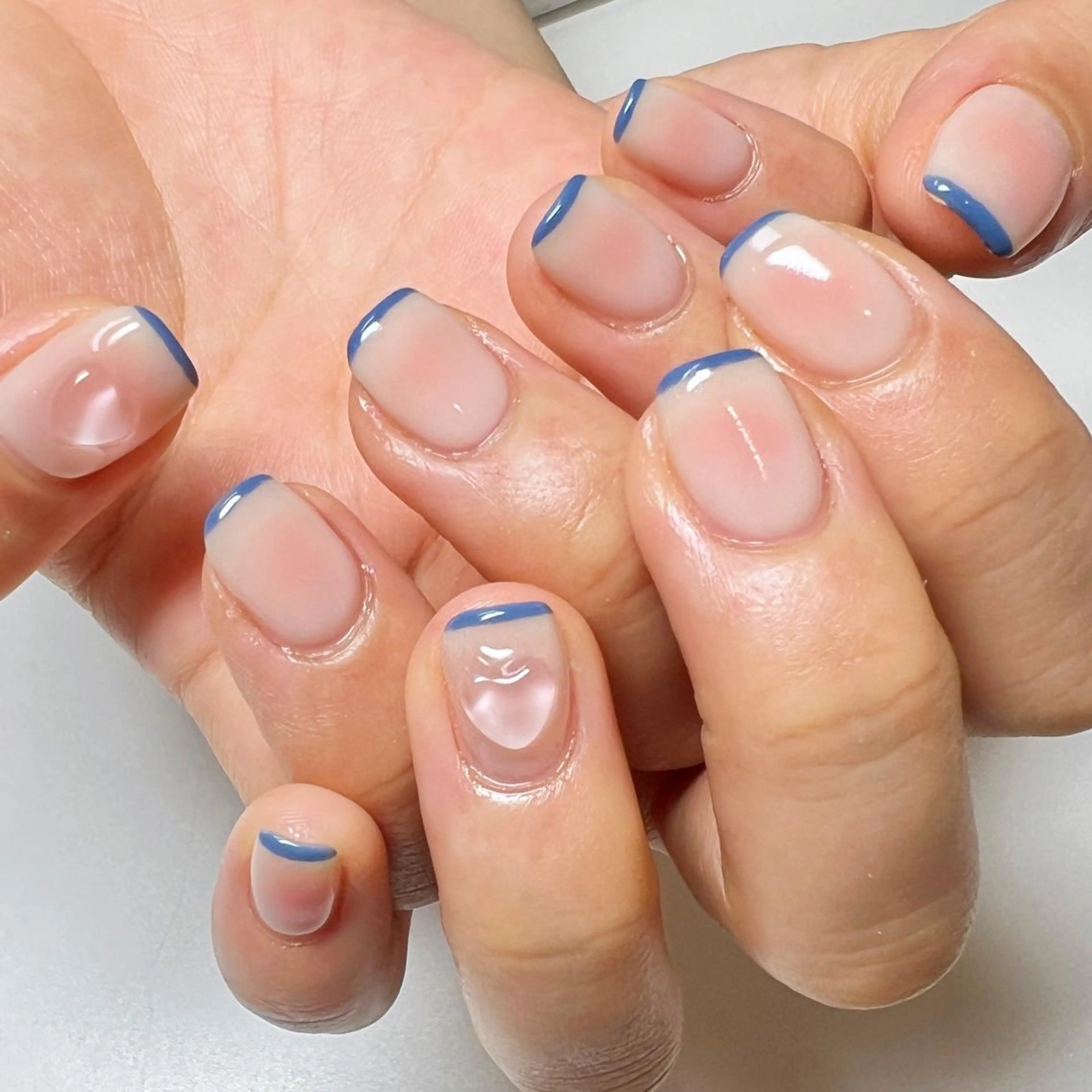 ネイル チークネイル フレンチネイル ハート 持ち込み ニュアンスネイル REHTOF 【銀座駅徒歩1分】のネイルデザイン