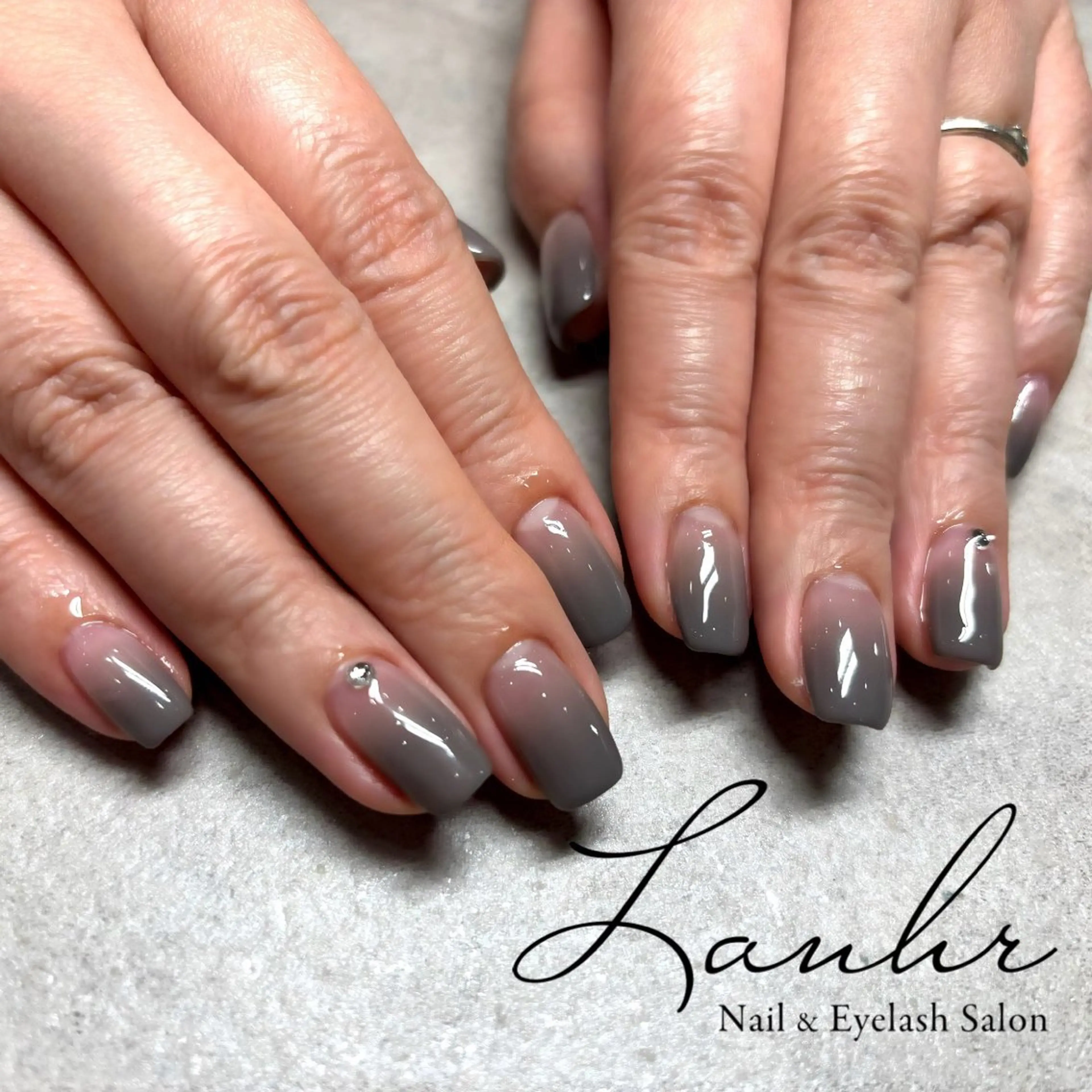 ネイル グラデーション ハンドネイル Lanhr Nail&Eyelash所属・Lanhr miyukiのネイルデザイン
