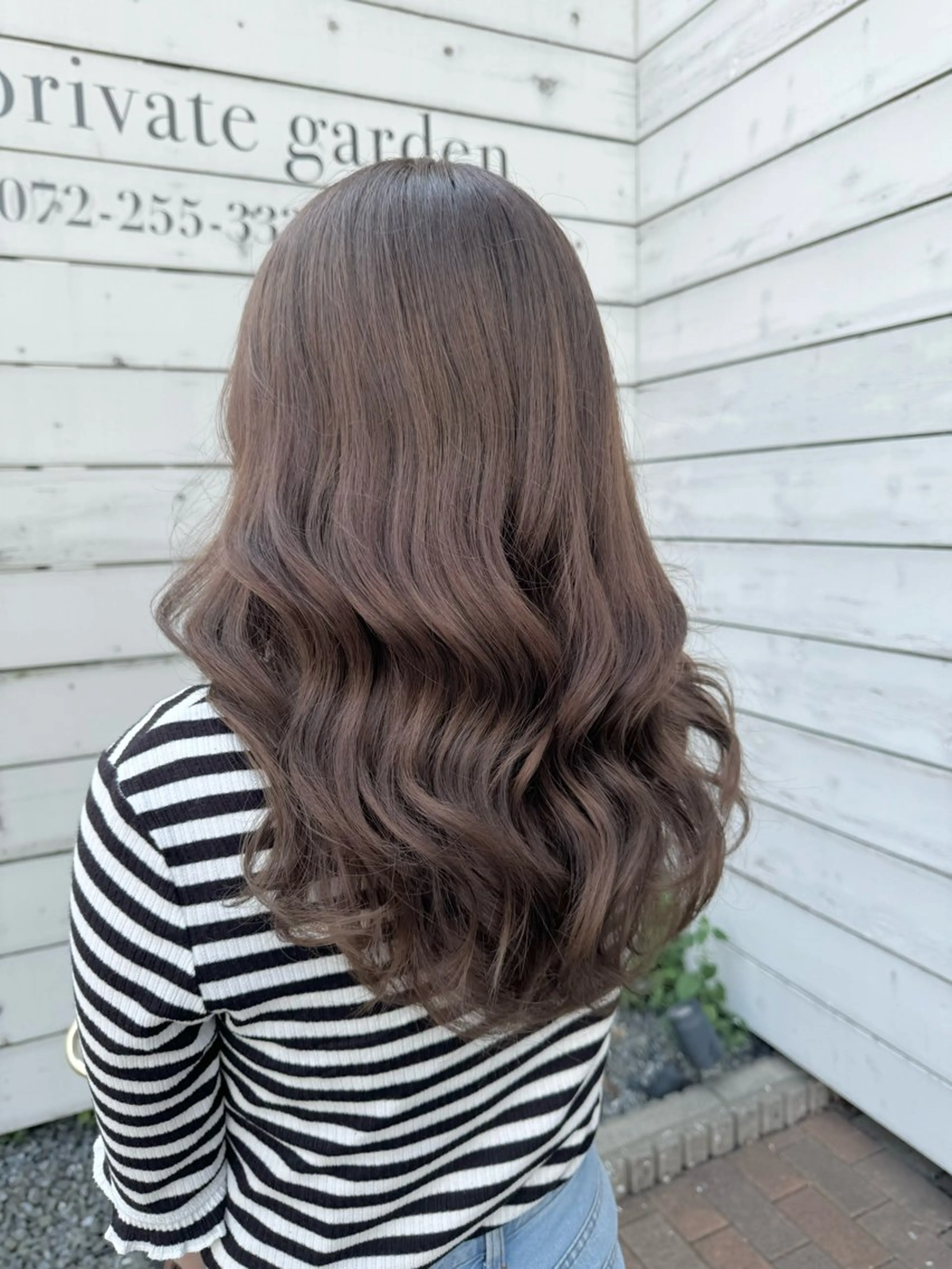 カラー ヘアカラー トリートメント 透明感ある艶カラー / KAKOのヘアスタイル