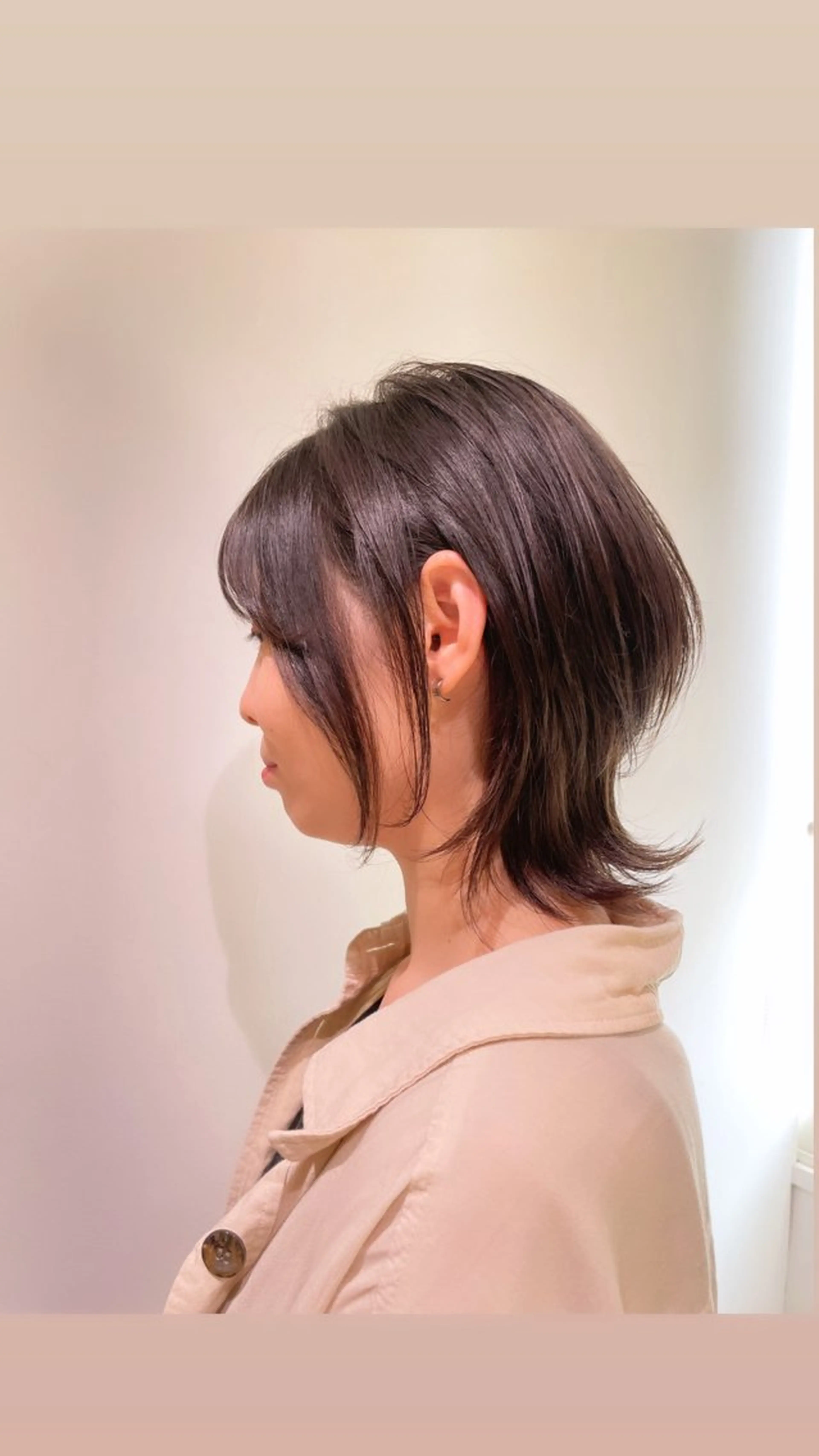 ショート カラー 透明感カラー グレージュ 学生 ショートヘア ウルフカット カット ヘアカラー 🩵縮毛矯正  髪質 改善 ツヤ髪🩵のヘアスタイル