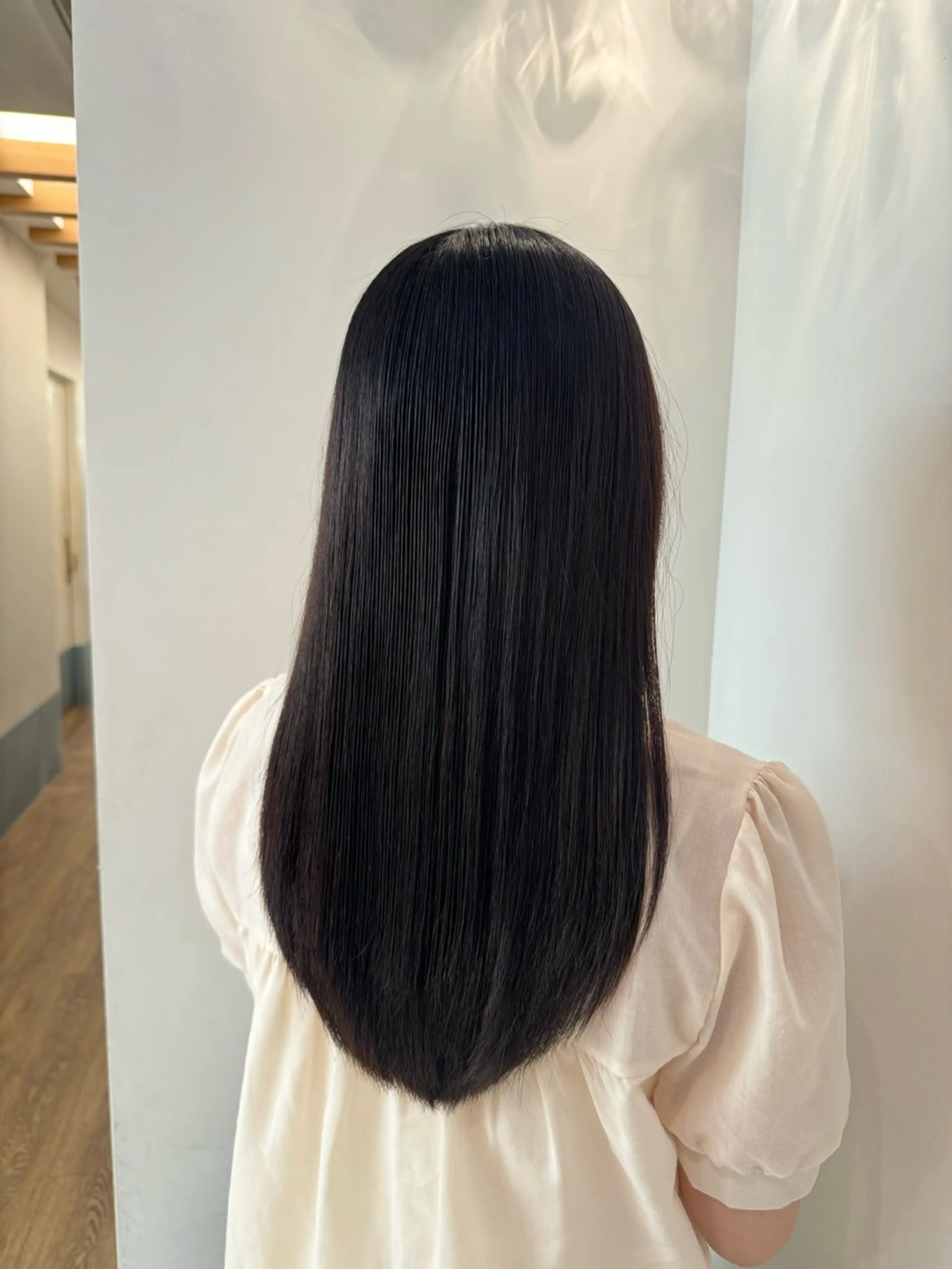 ロング 酸性ストレート 縮毛矯正 ホリグチ ルナのヘアスタイル