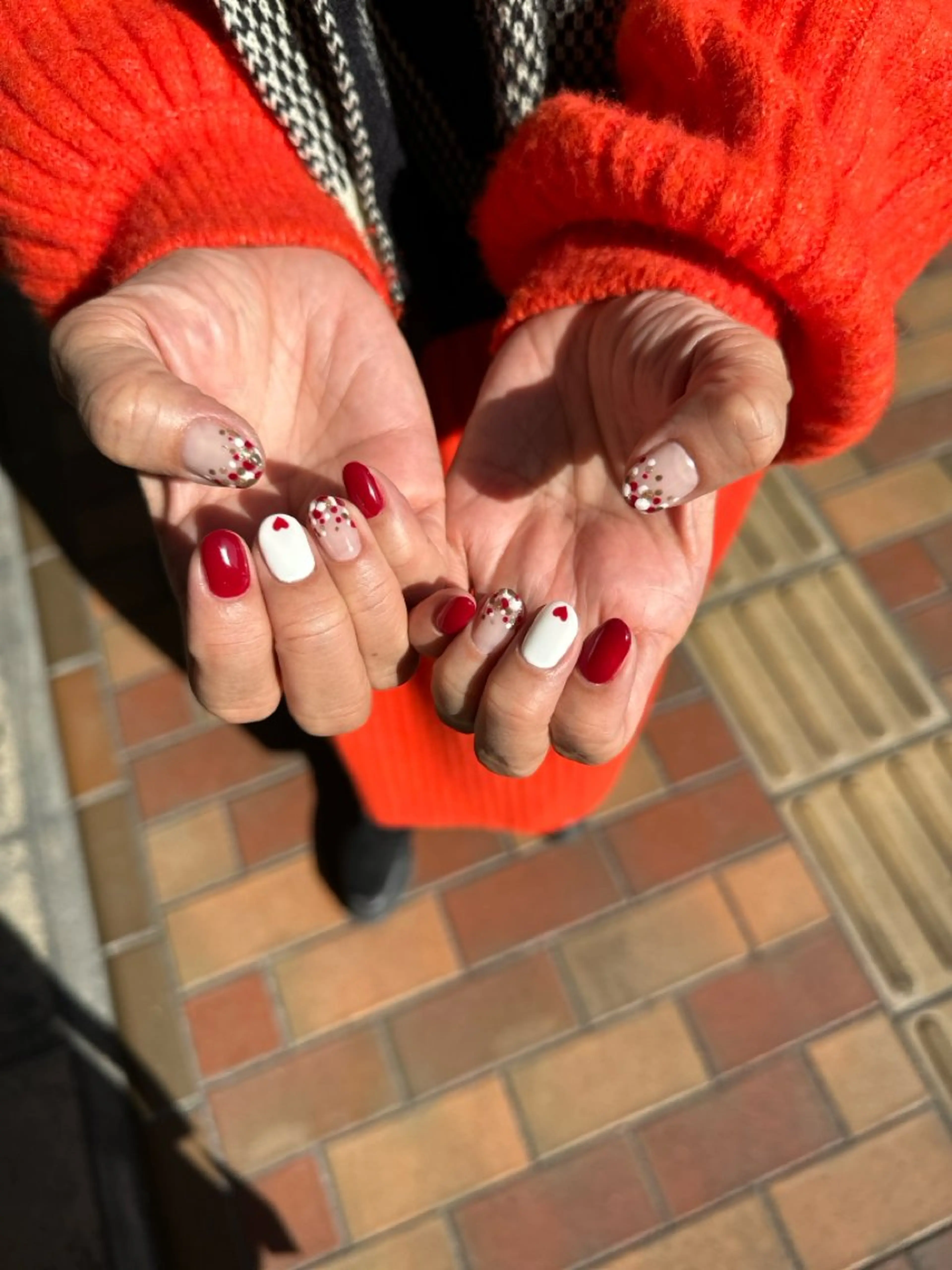 ネイル バレンタイン ハンドネイル フットネイル nail salon  ∞ mikanal ∞所属・nailsalon ∞ ﾐｶﾅﾙ ∞のネイルデザイン