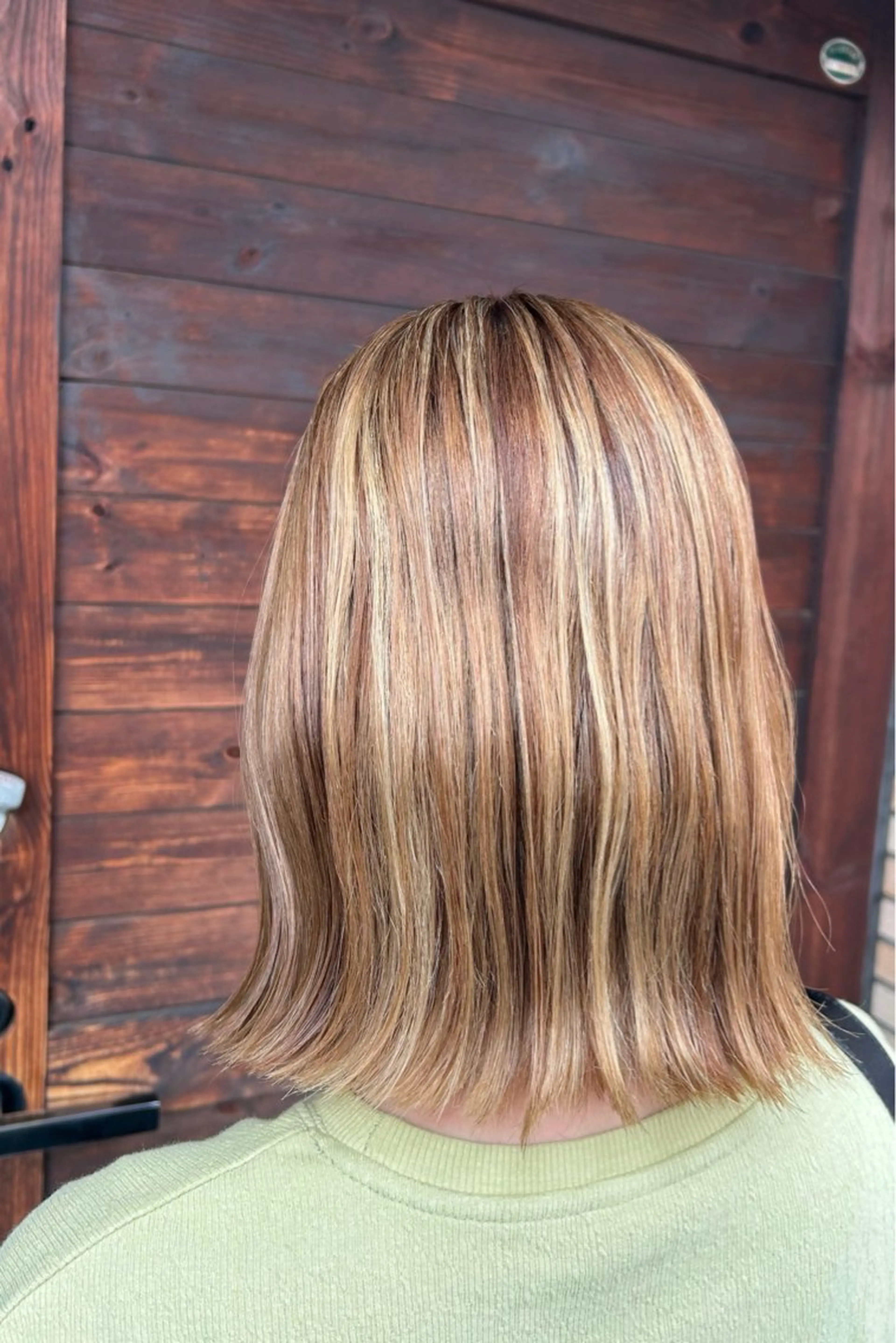 ミディアム カラー ハイライトカラー ハイライト トリートメント カット ヘアカラー トリートメント goen hair lounge（ゴエン）所属・米村（北岡）慶子 お店変わりました！のヘアスタイル