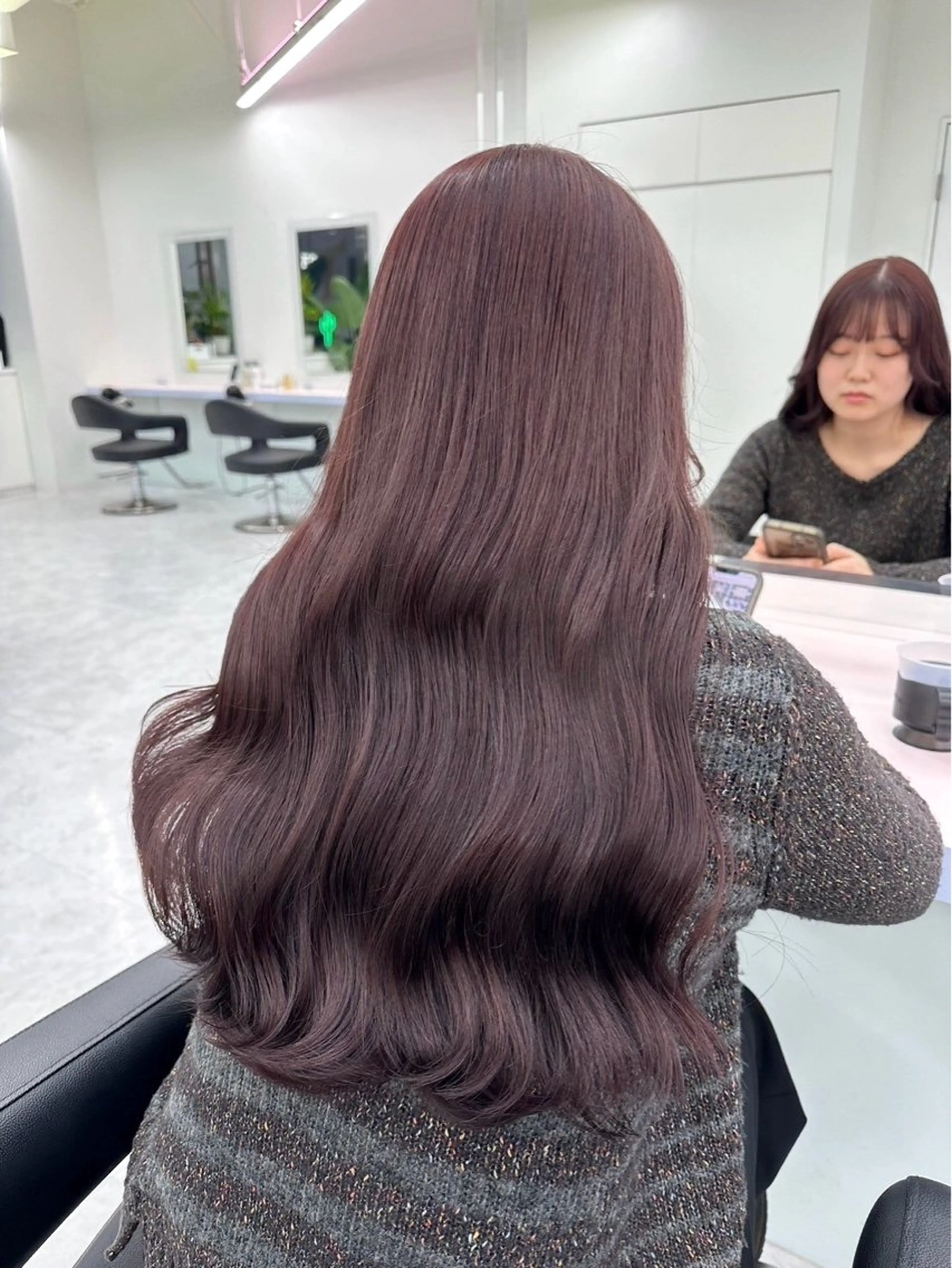 ロング カラー ヘアアレンジ ヘアカラー トリートメント ヘッドスパ ヘアセット 🤍淡色ピンク&ラベ ンダーYUKI🤍のヘアスタイル